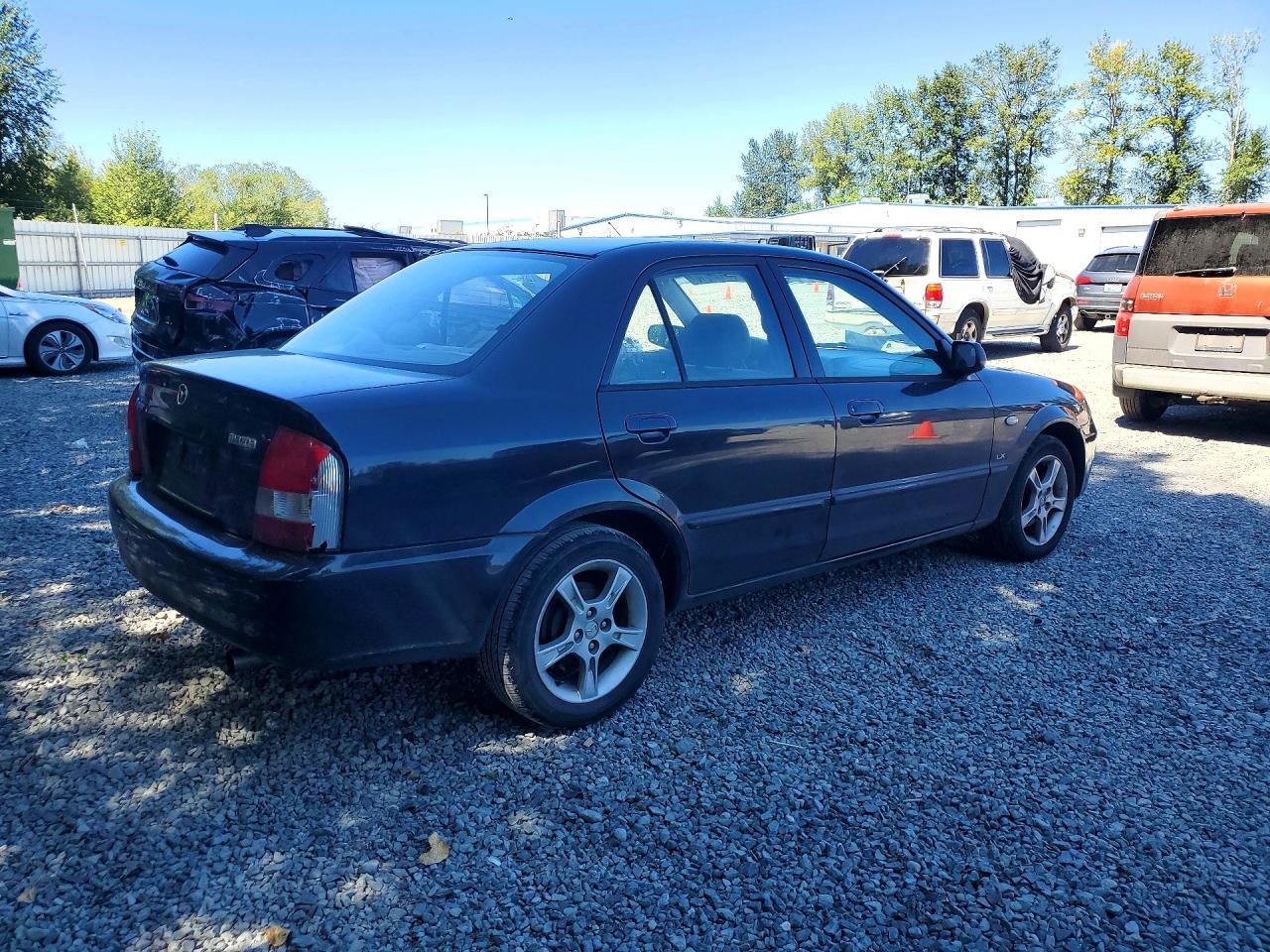 2003 Mazda Protege Dx Black vin: JM1BJ225930178553