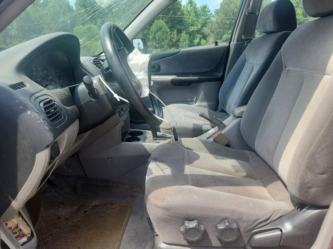 2003 Mazda Protege Dx Burgundy vin: JM1BJ225X30145870