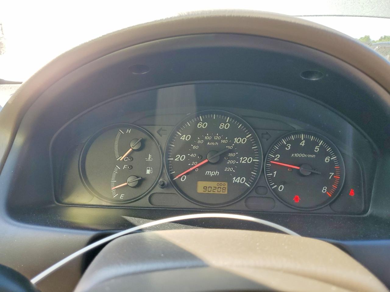 2003 Mazda Protege Dx Beige vin: JM1BJ225X31203163