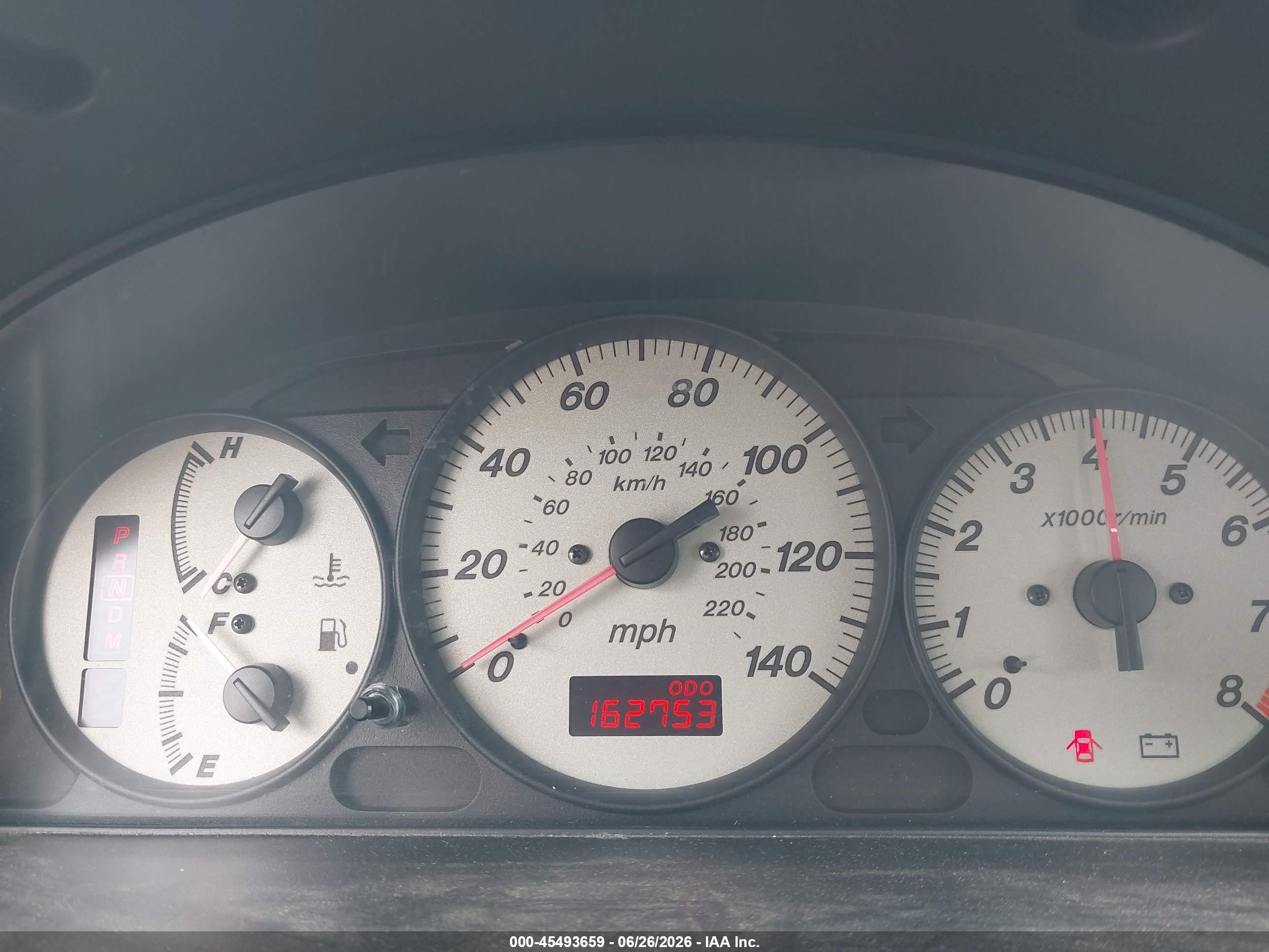 2002 Mazda Protege Dx/es/lx White vin: JM1BJ226320638927