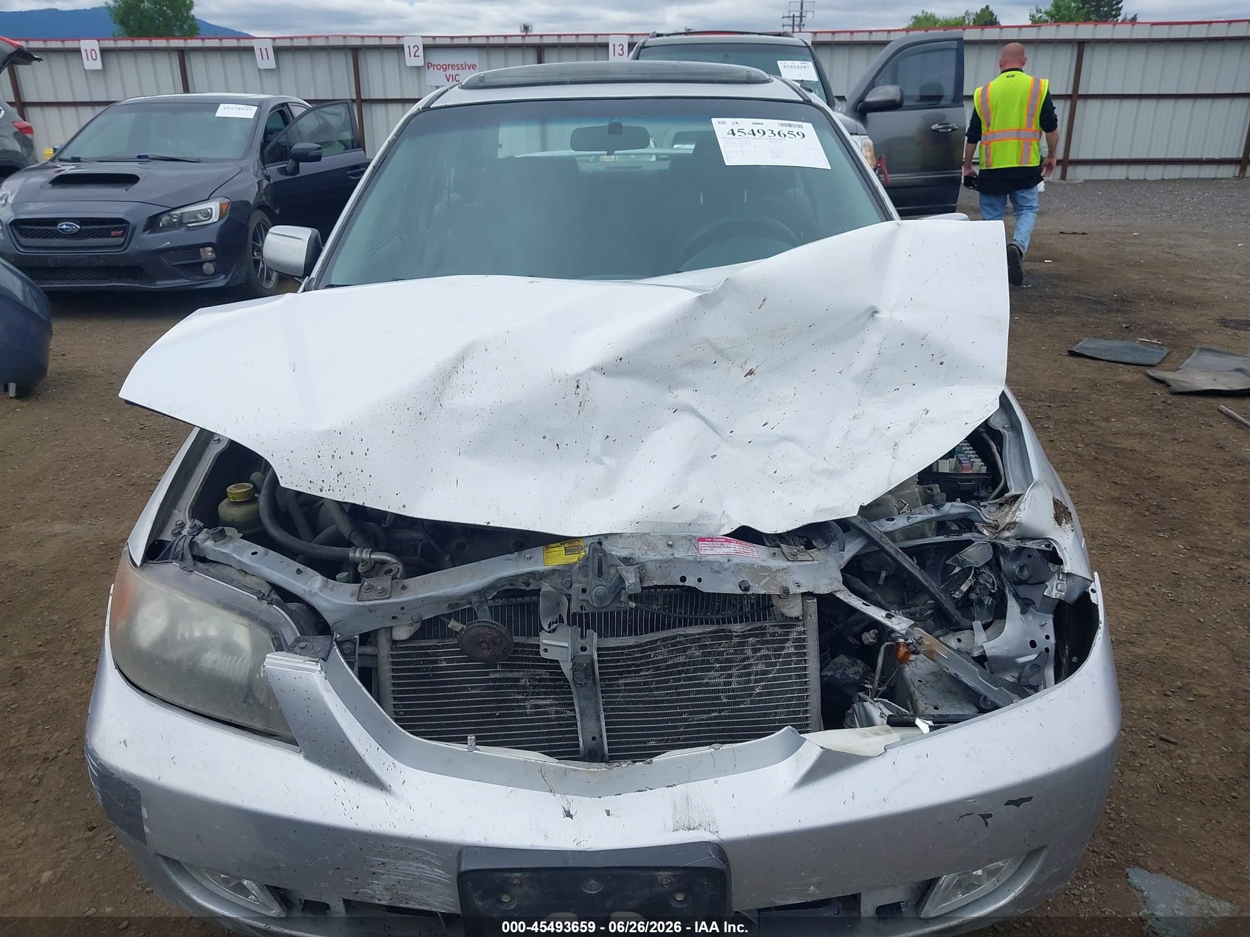 2002 Mazda Protege Dx/es/lx White vin: JM1BJ226320638927