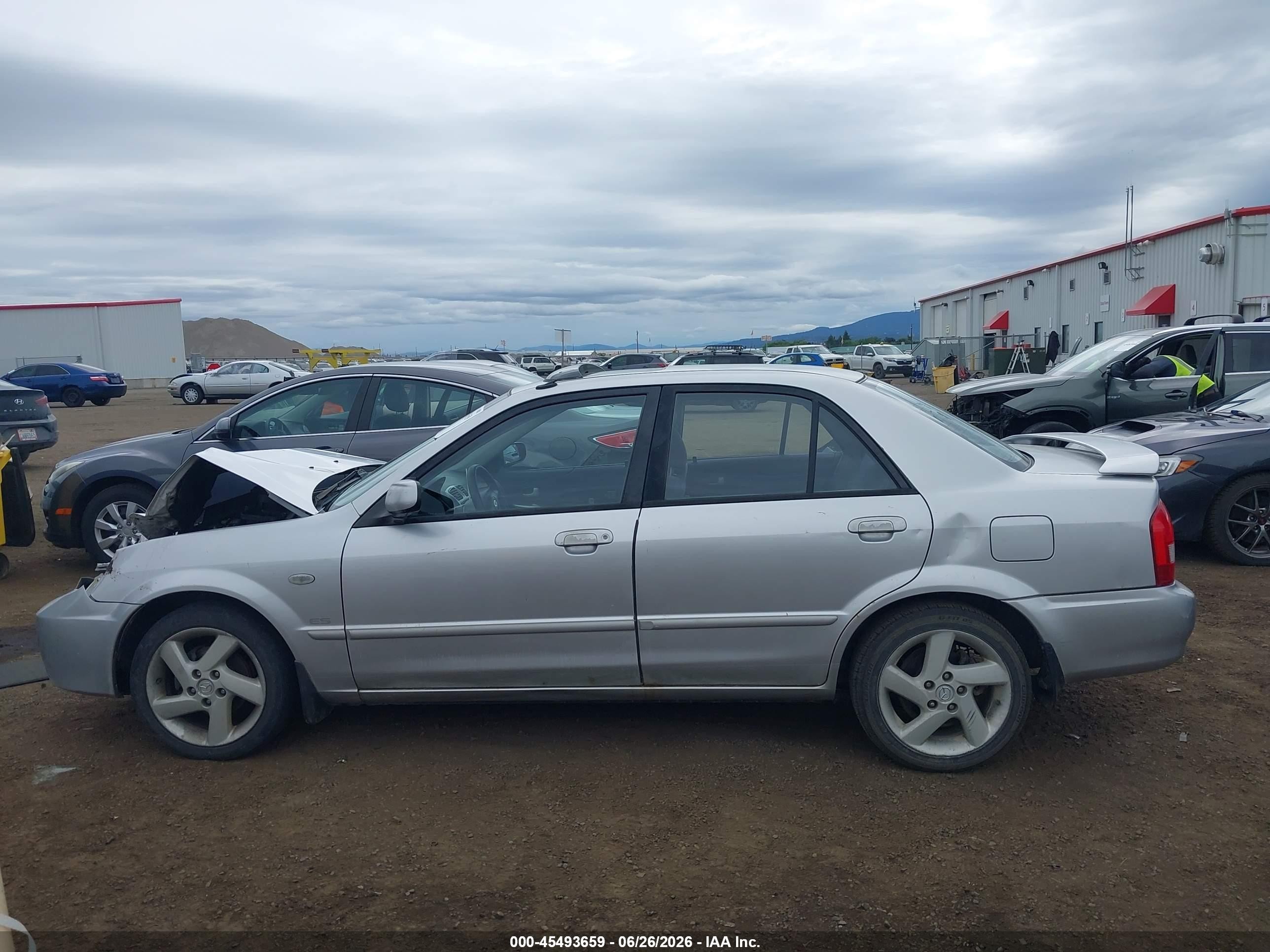 2002 Mazda Protege Dx/es/lx White vin: JM1BJ226320638927