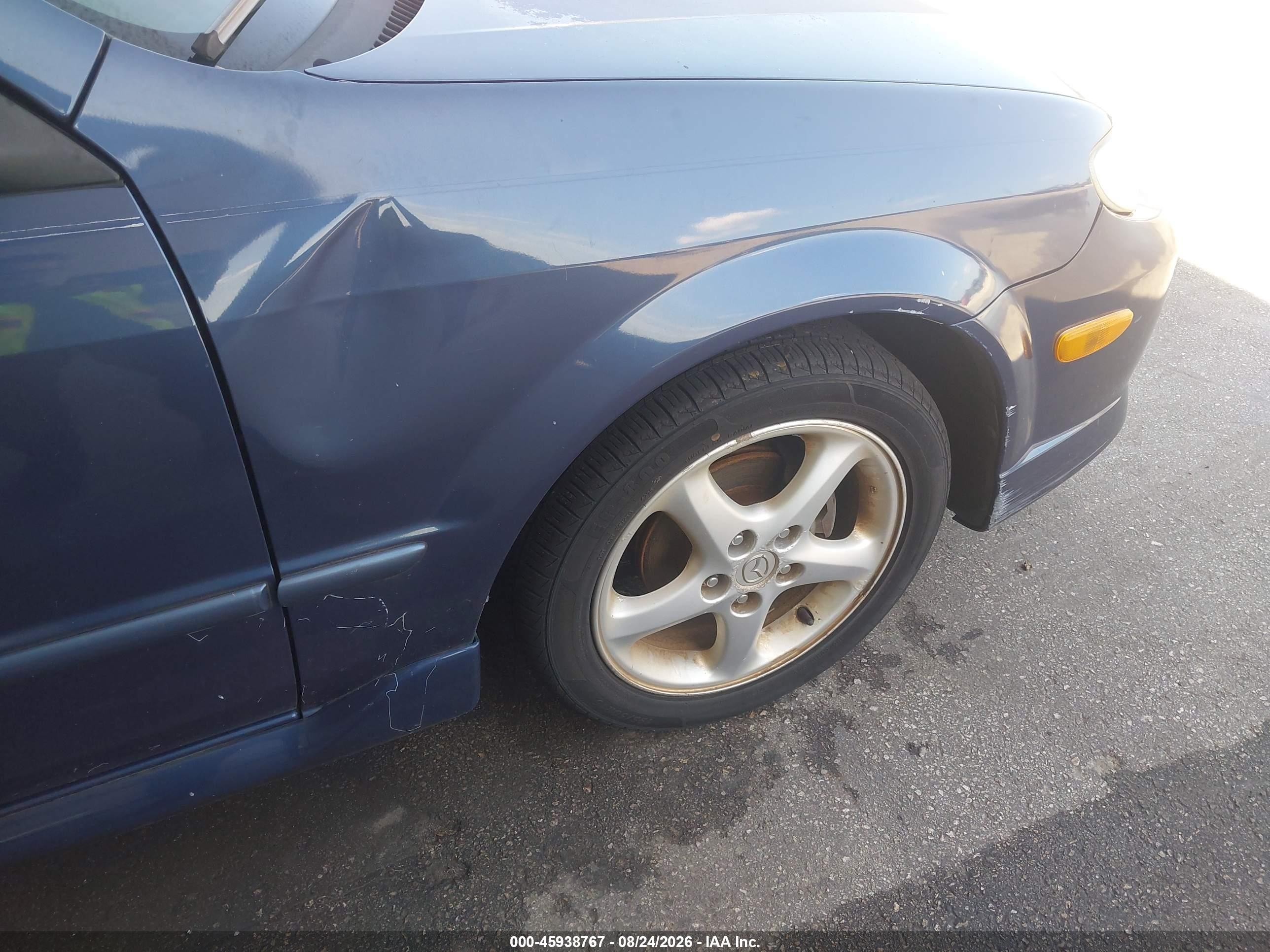 2002 Mazda Protege5   Blue vin: JM1BJ245021465334