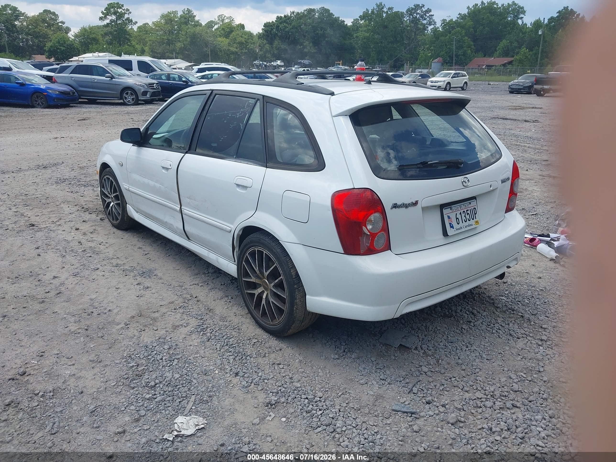 2002 Mazda Protege5   White vin: JM1BJ245121619601