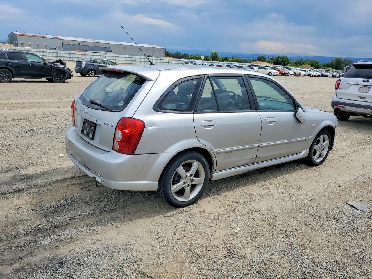 2003 Mazda Protege Pr5 Silver vin: JM1BJ245231220312