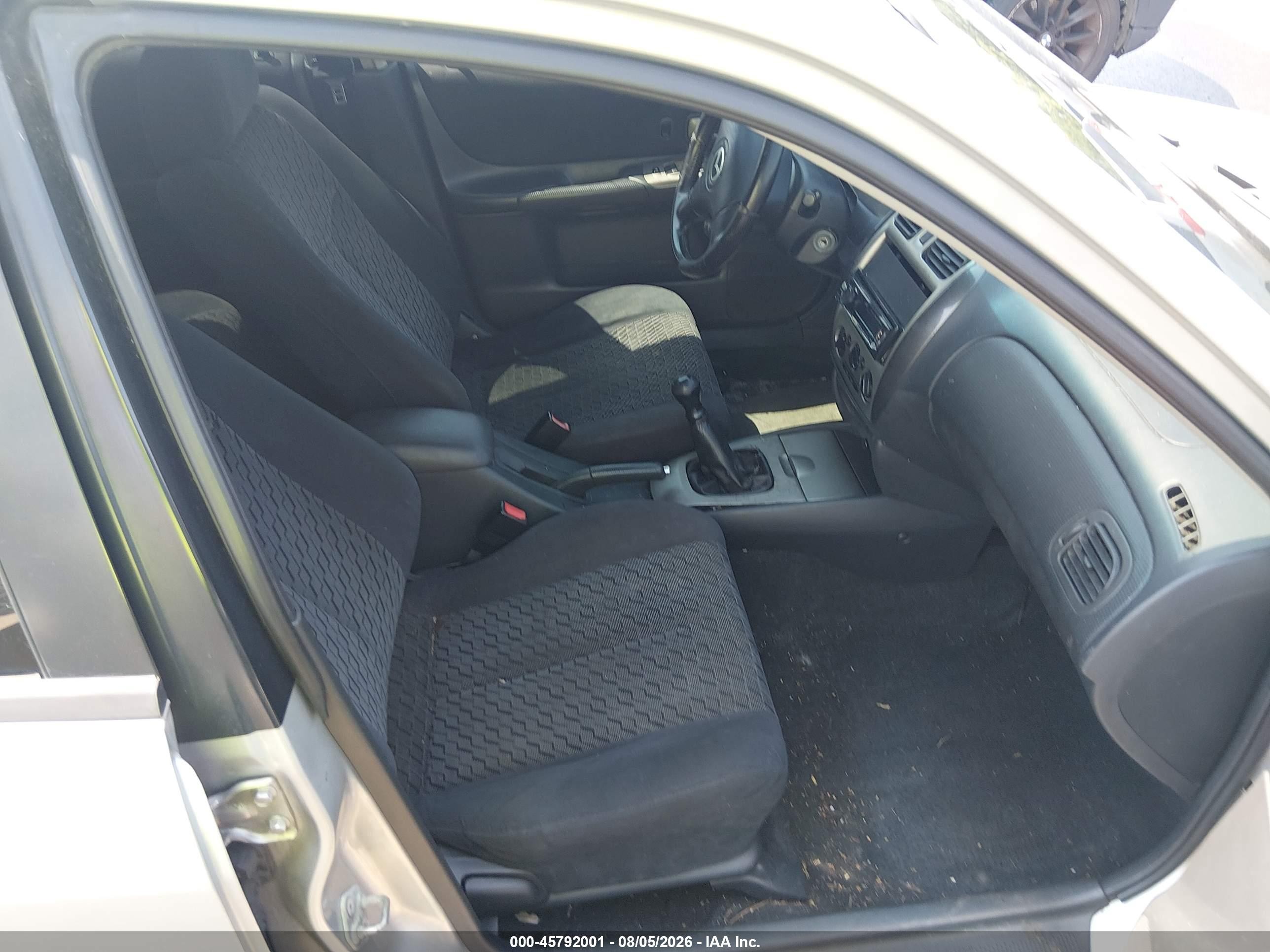 2002 Mazda Protege5   Silver vin: JM1BJ245321574967