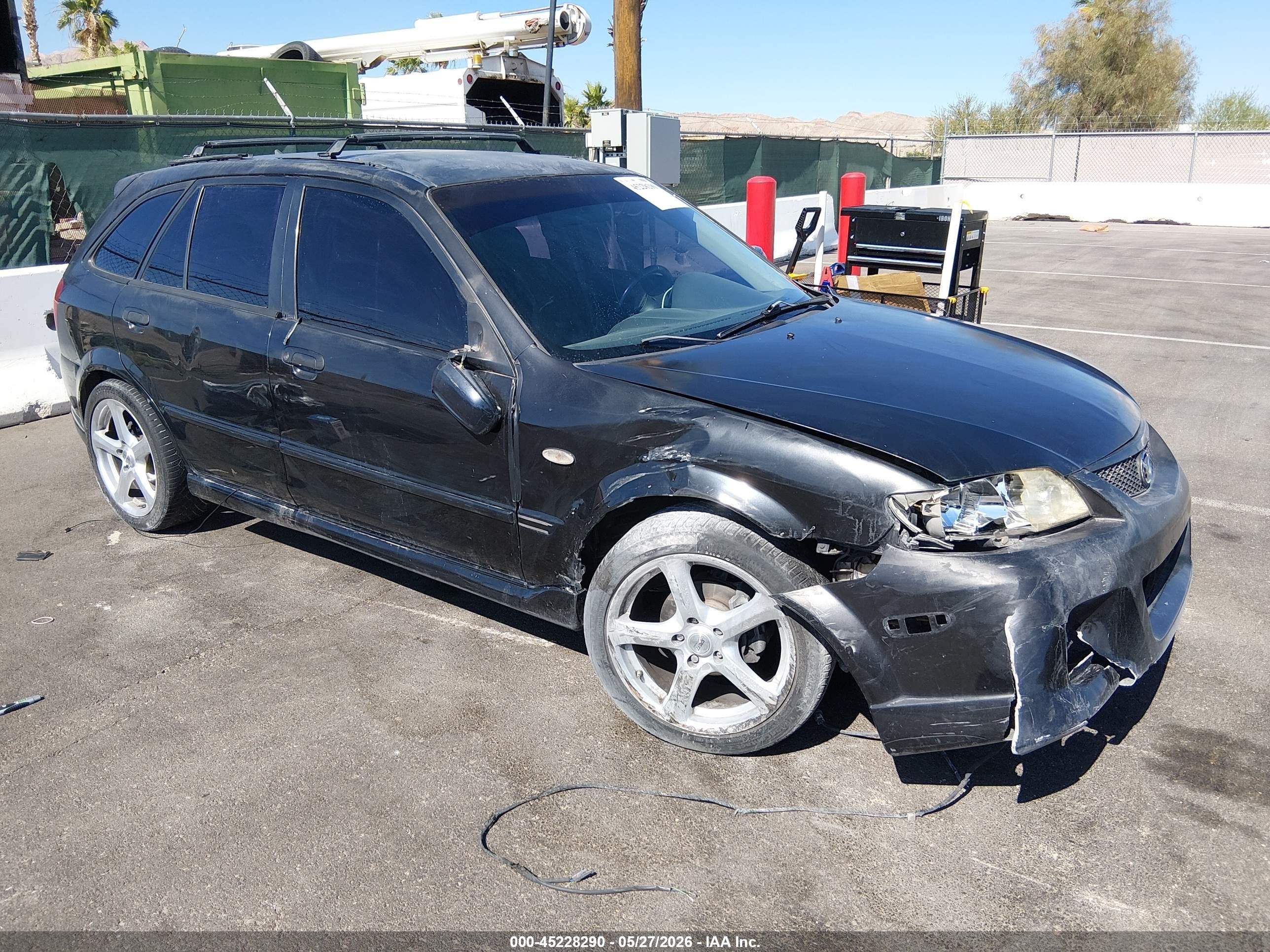 2002 Mazda Protege5   Black vin: JM1BJ245321637372