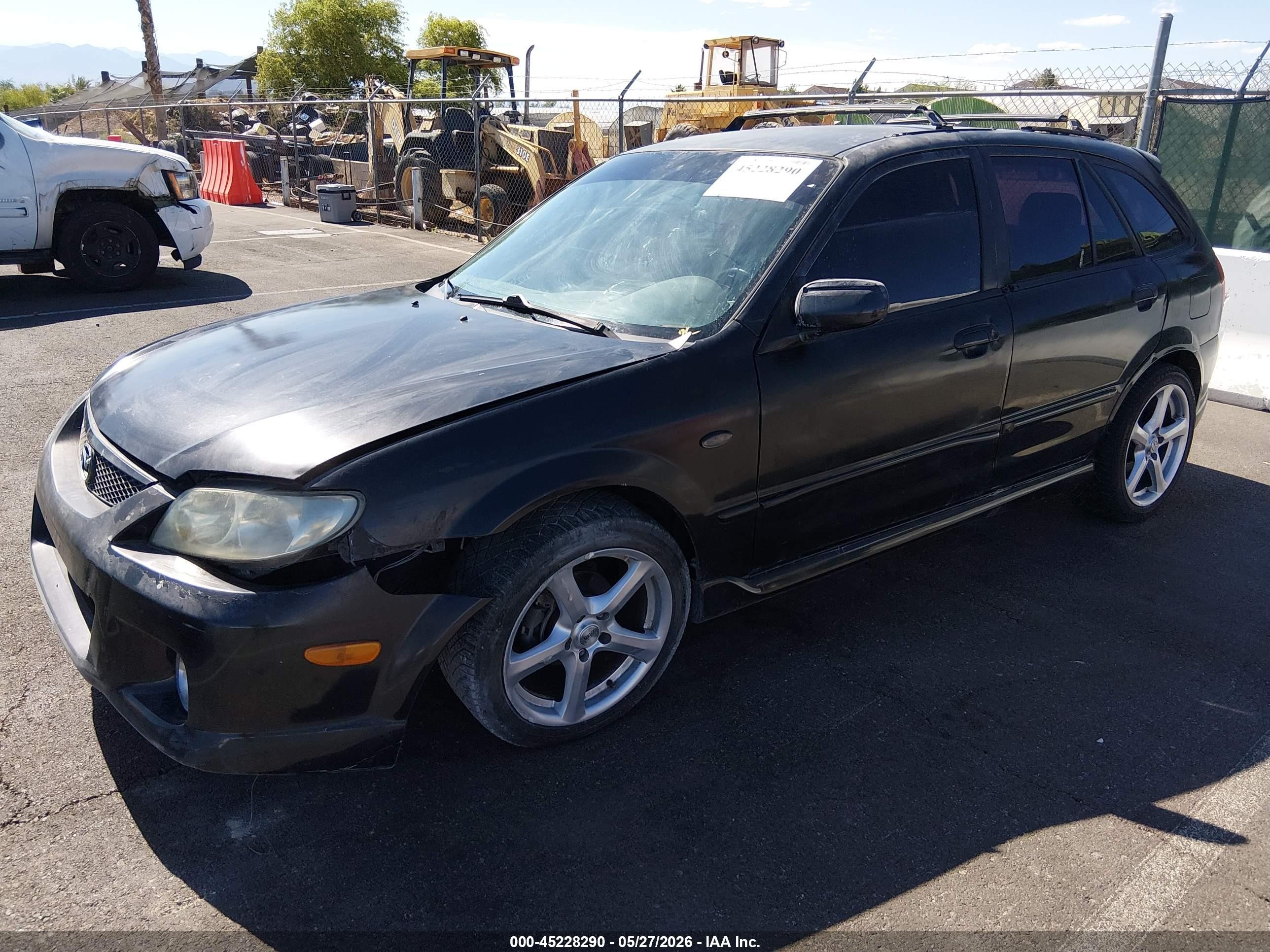 2002 Mazda Protege5   Black vin: JM1BJ245321637372