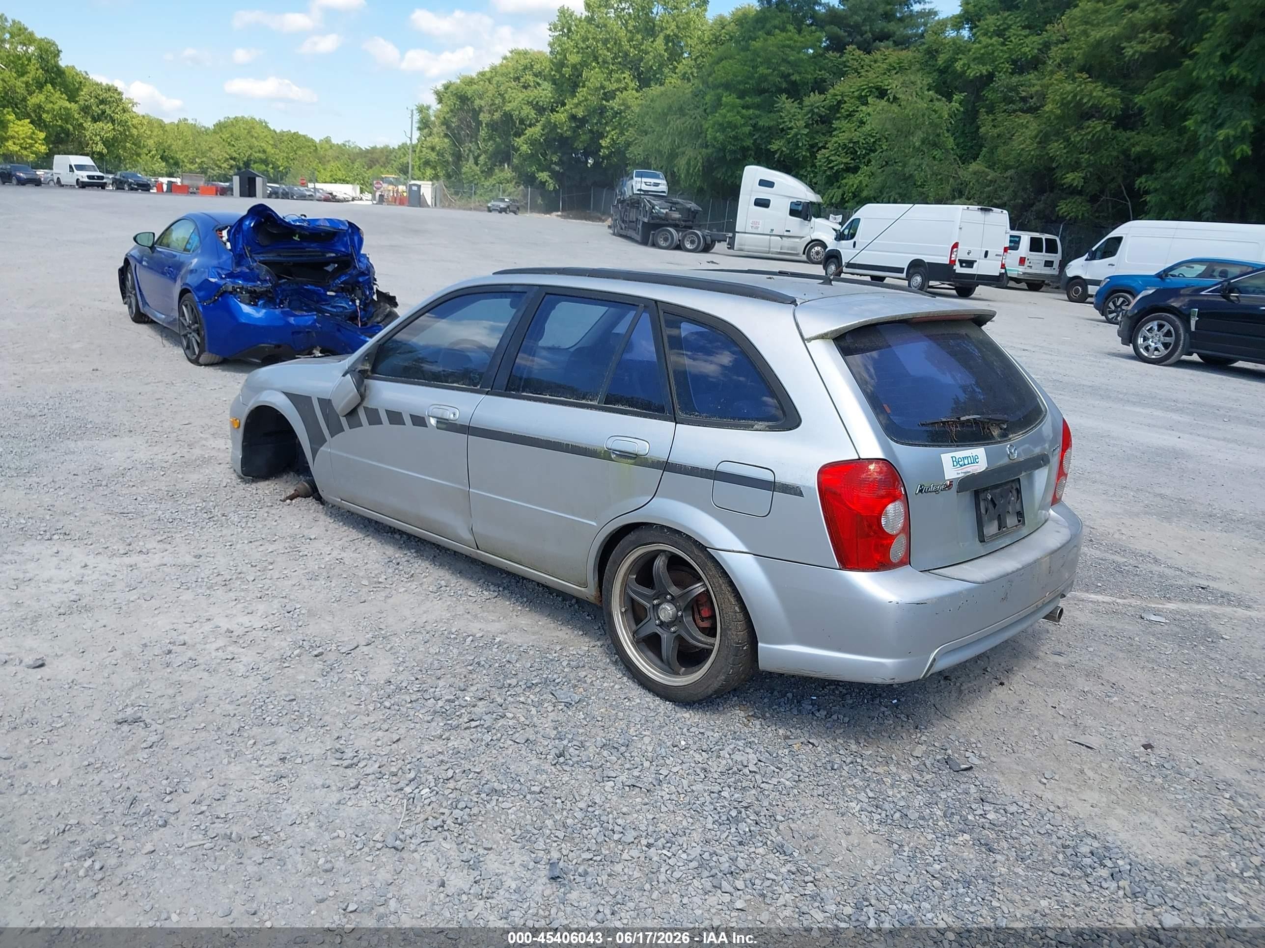 2002 Mazda Protege5   Серый vin: JM1BJ245621550615