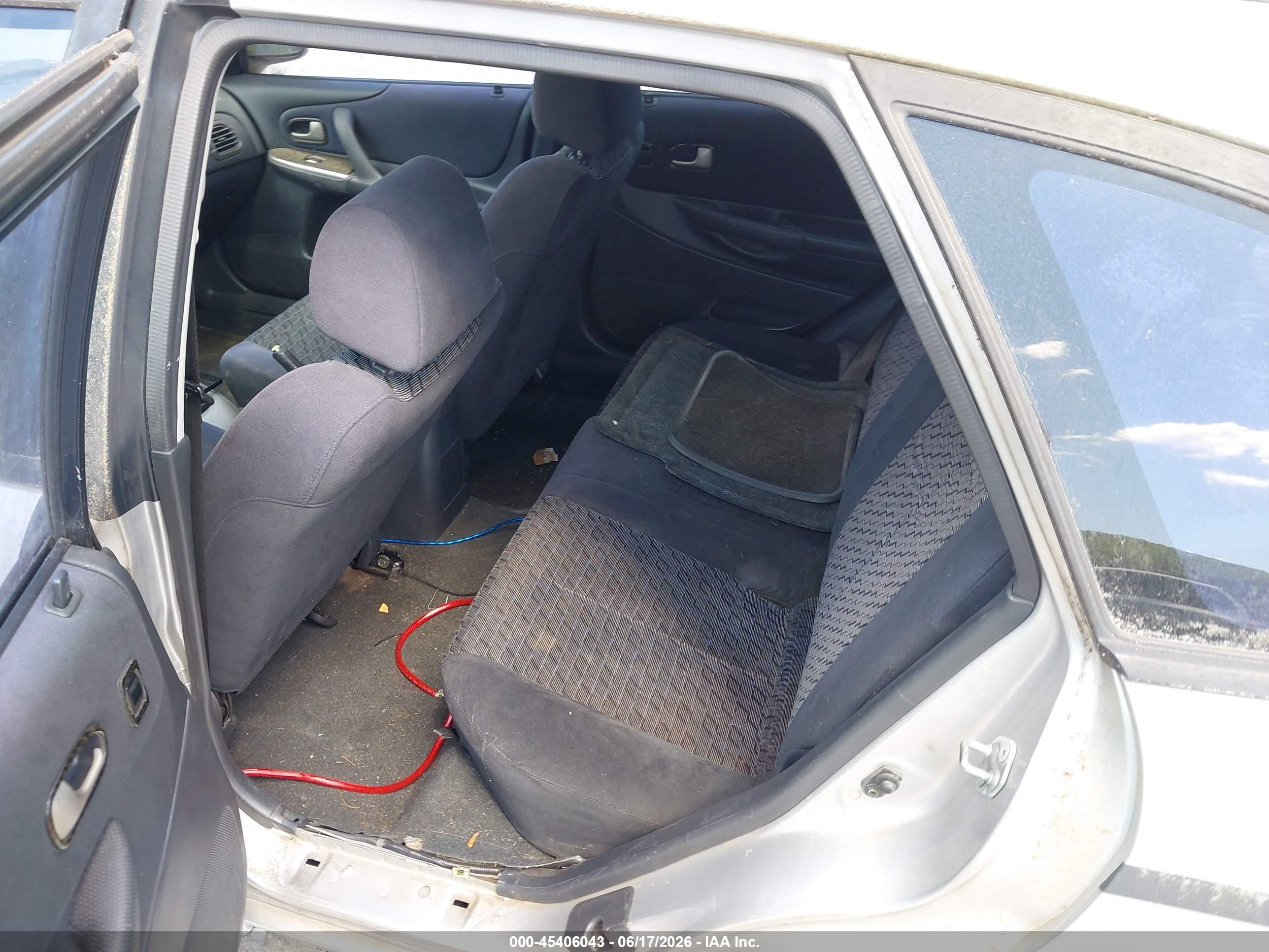 2002 Mazda Protege5   Серый vin: JM1BJ245621550615