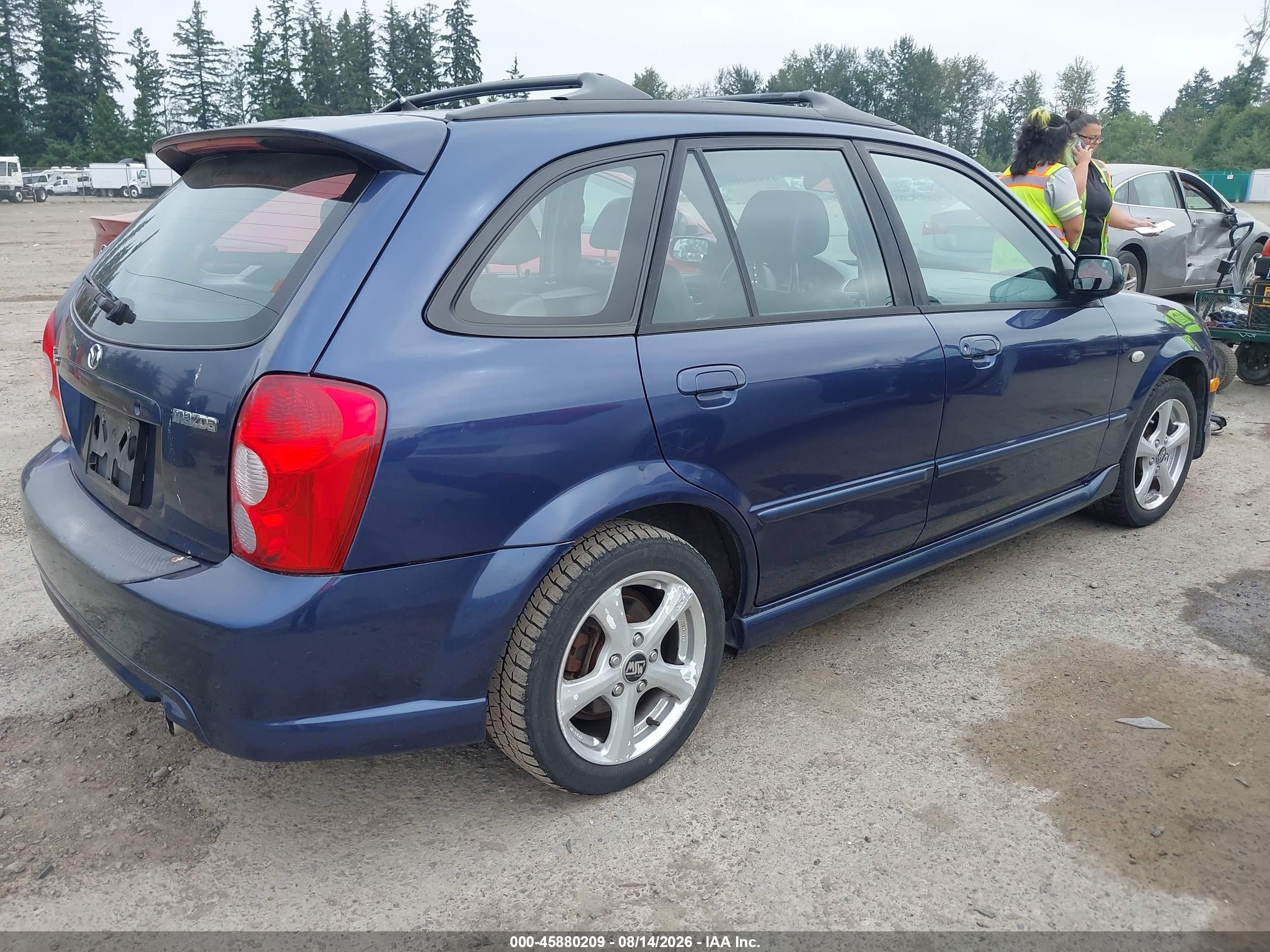 2002 Mazda Protege5   Blue vin: JM1BJ245721637665