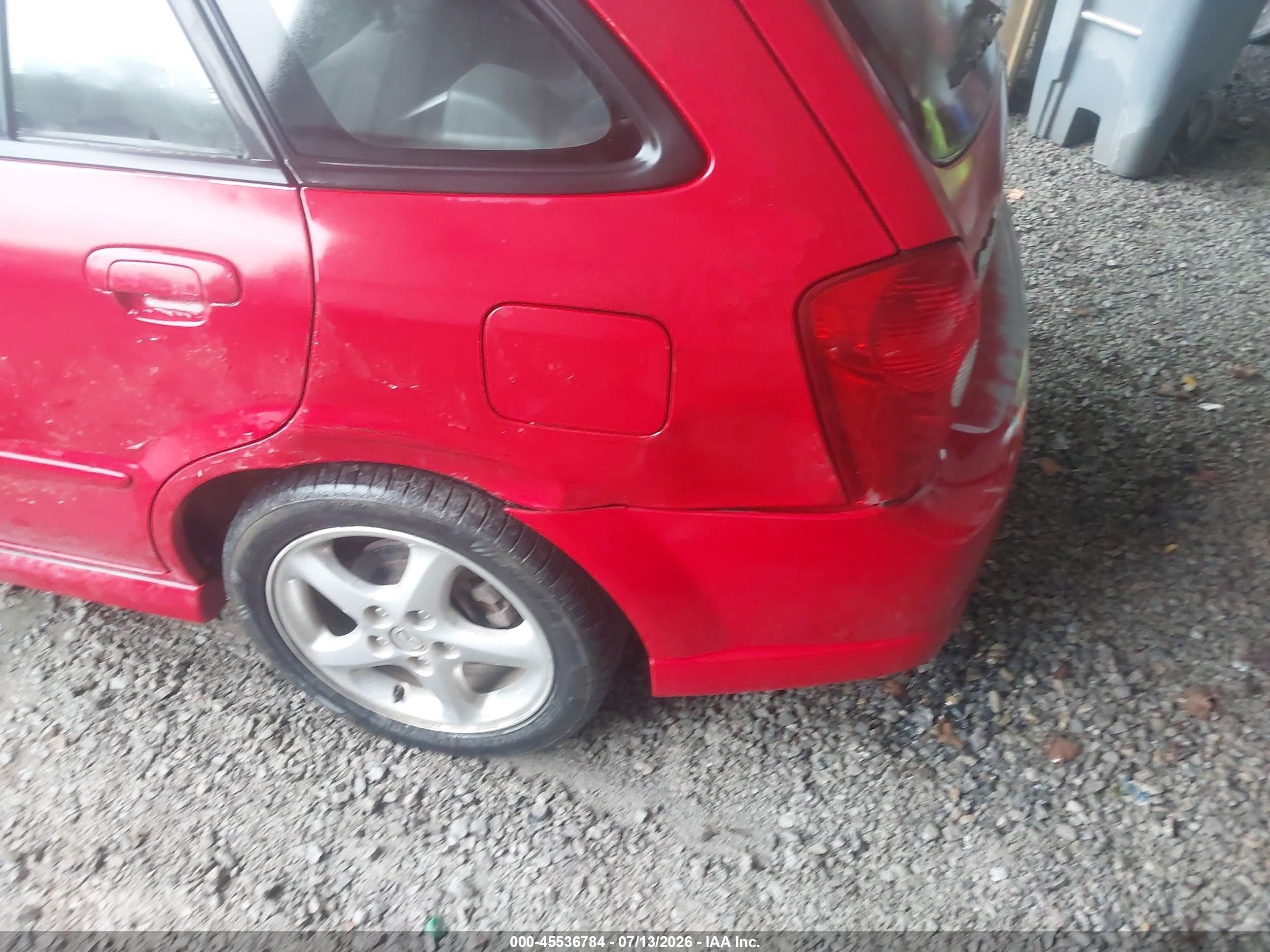 2002 Mazda Protege5   Red vin: JM1BJ245921495254