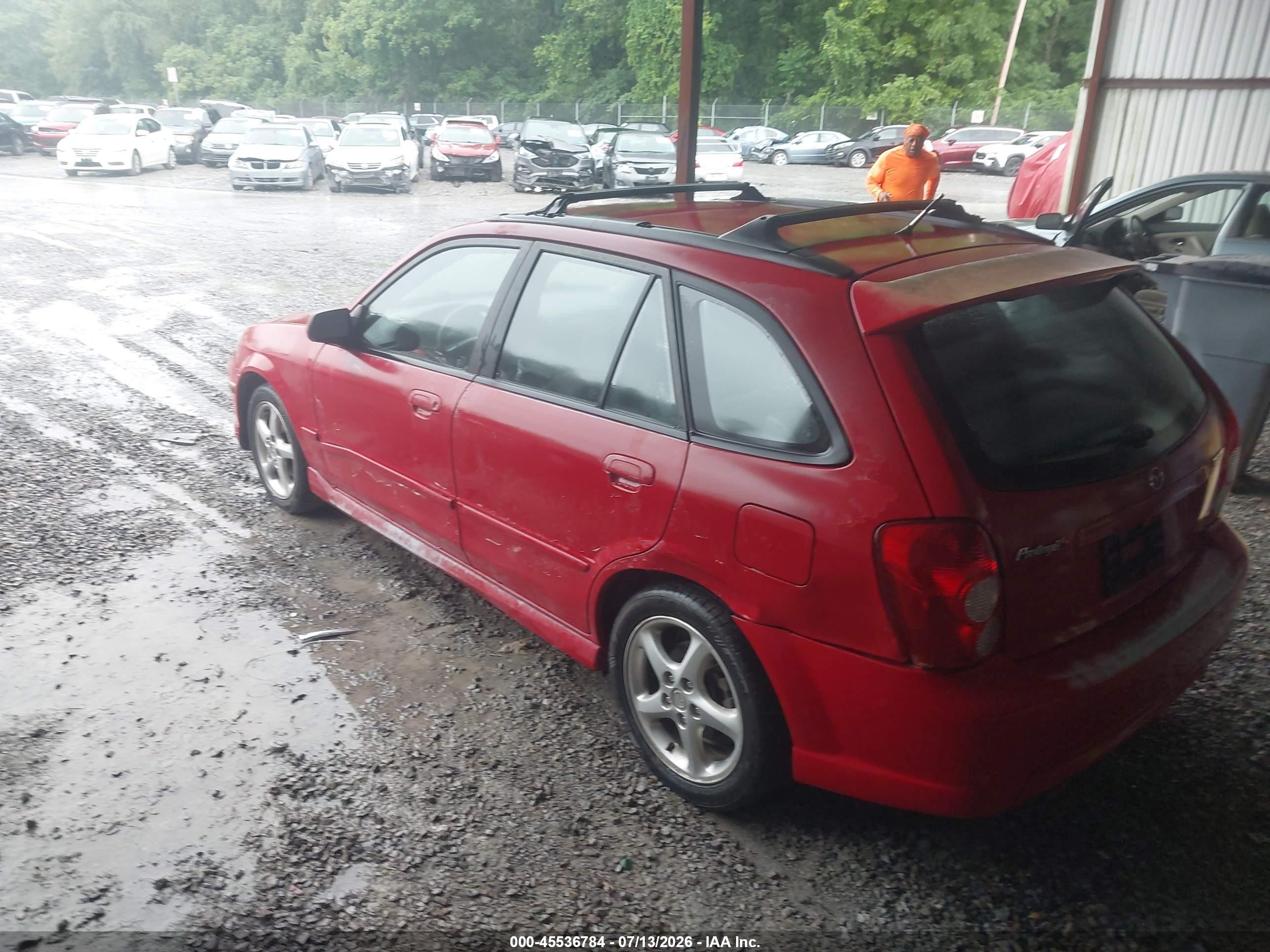 2002 Mazda Protege5   Red vin: JM1BJ245921495254