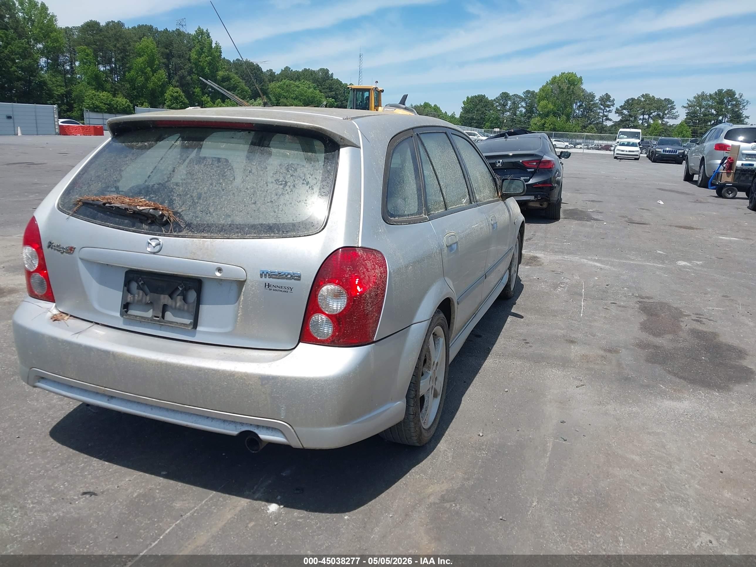 2003 Mazda Protege5   Silver vin: JM1BJ245931184859
