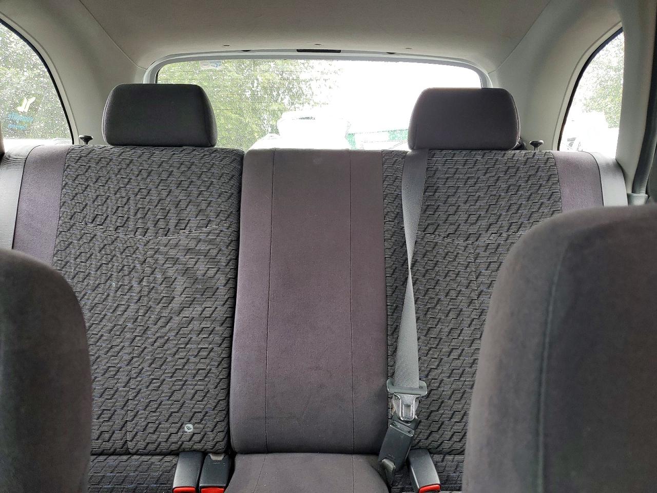 2002 Mazda Protege Pr5 Silver vin: JM1BJ246021590567