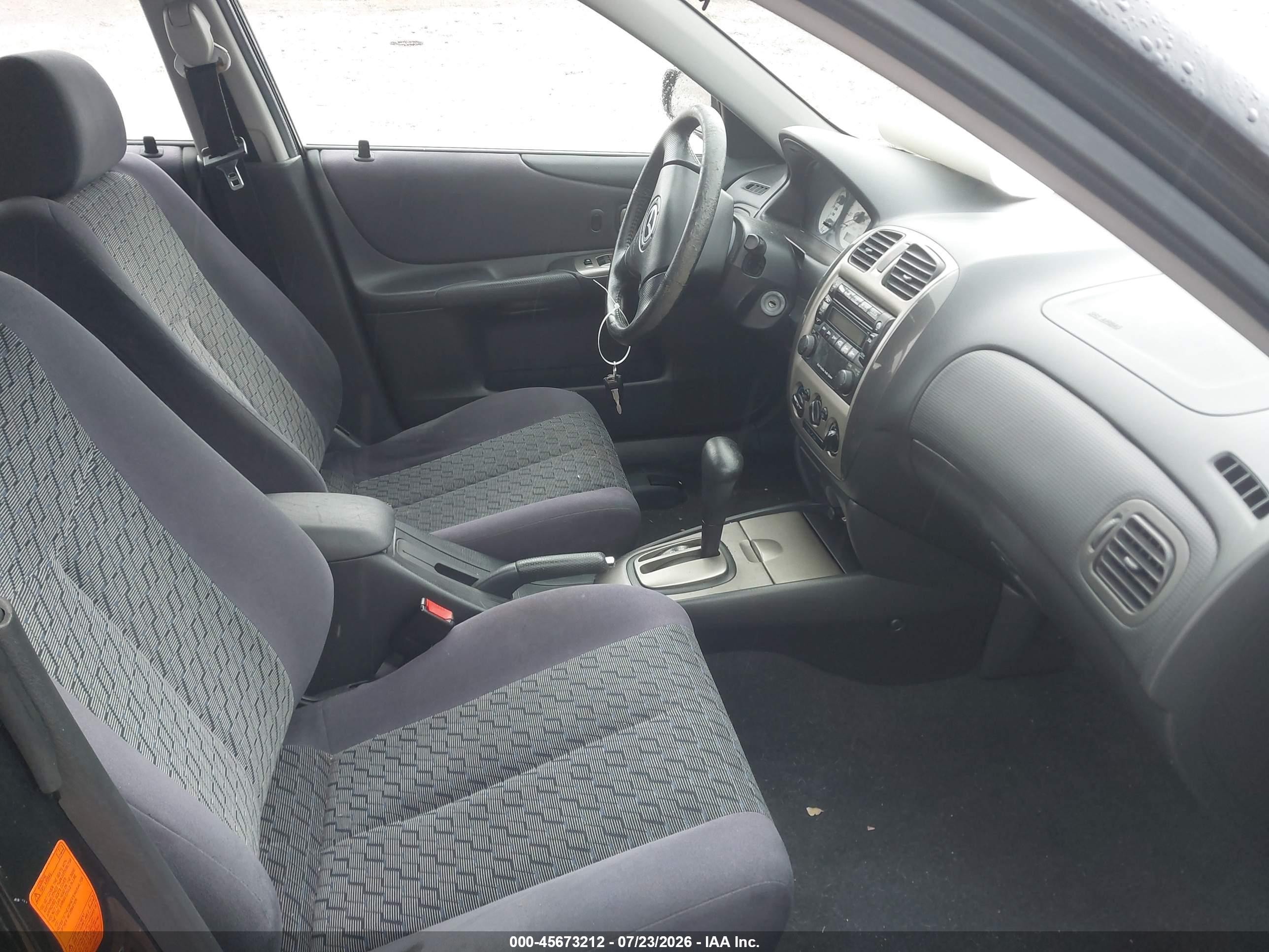 2002 Mazda Protege5   Black vin: JM1BJ246621495933
