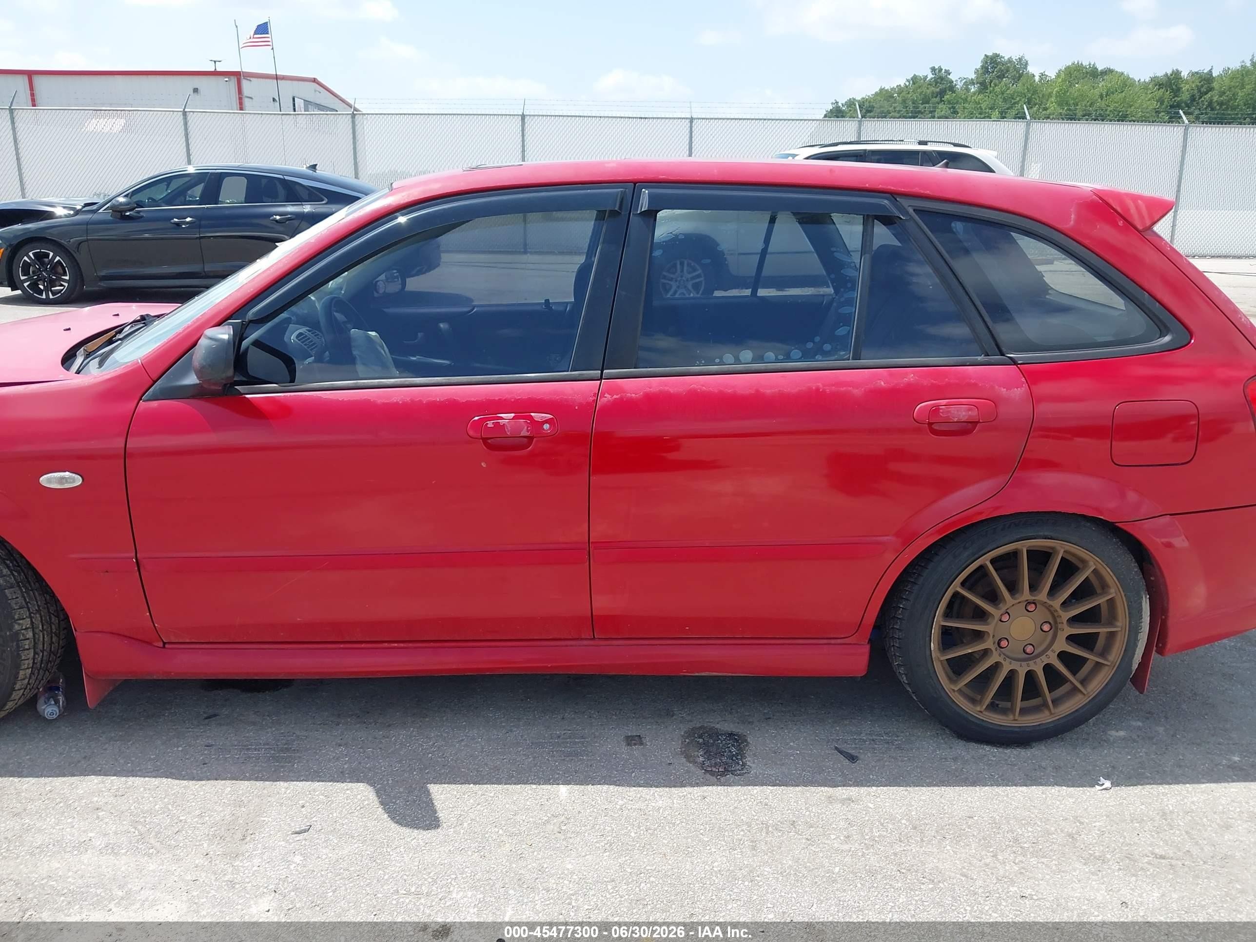 2003 Mazda Protege5   Red vin: JM1BJ246831210909