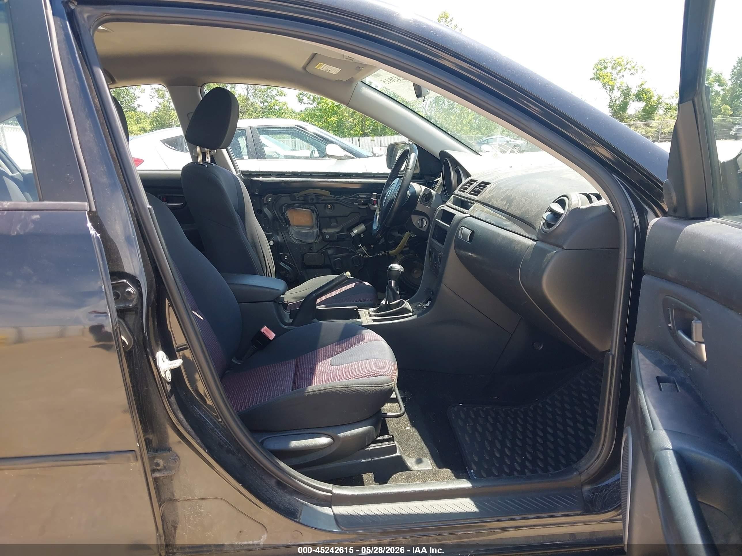 2005 Mazda Mazda3 S Black vin: JM1BK123551346997