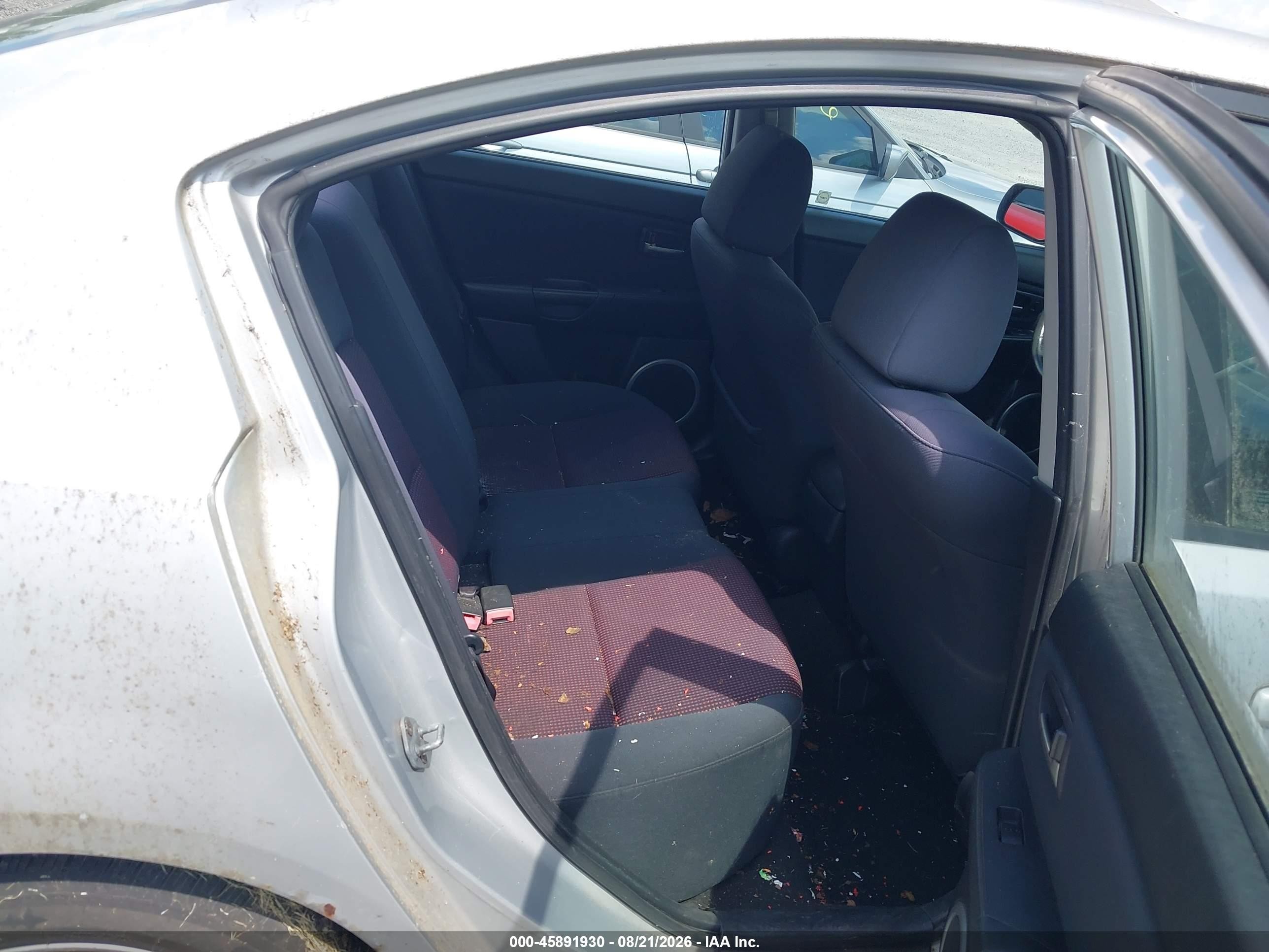 2006 Mazda Mazda3 S Silver vin: JM1BK123661443756