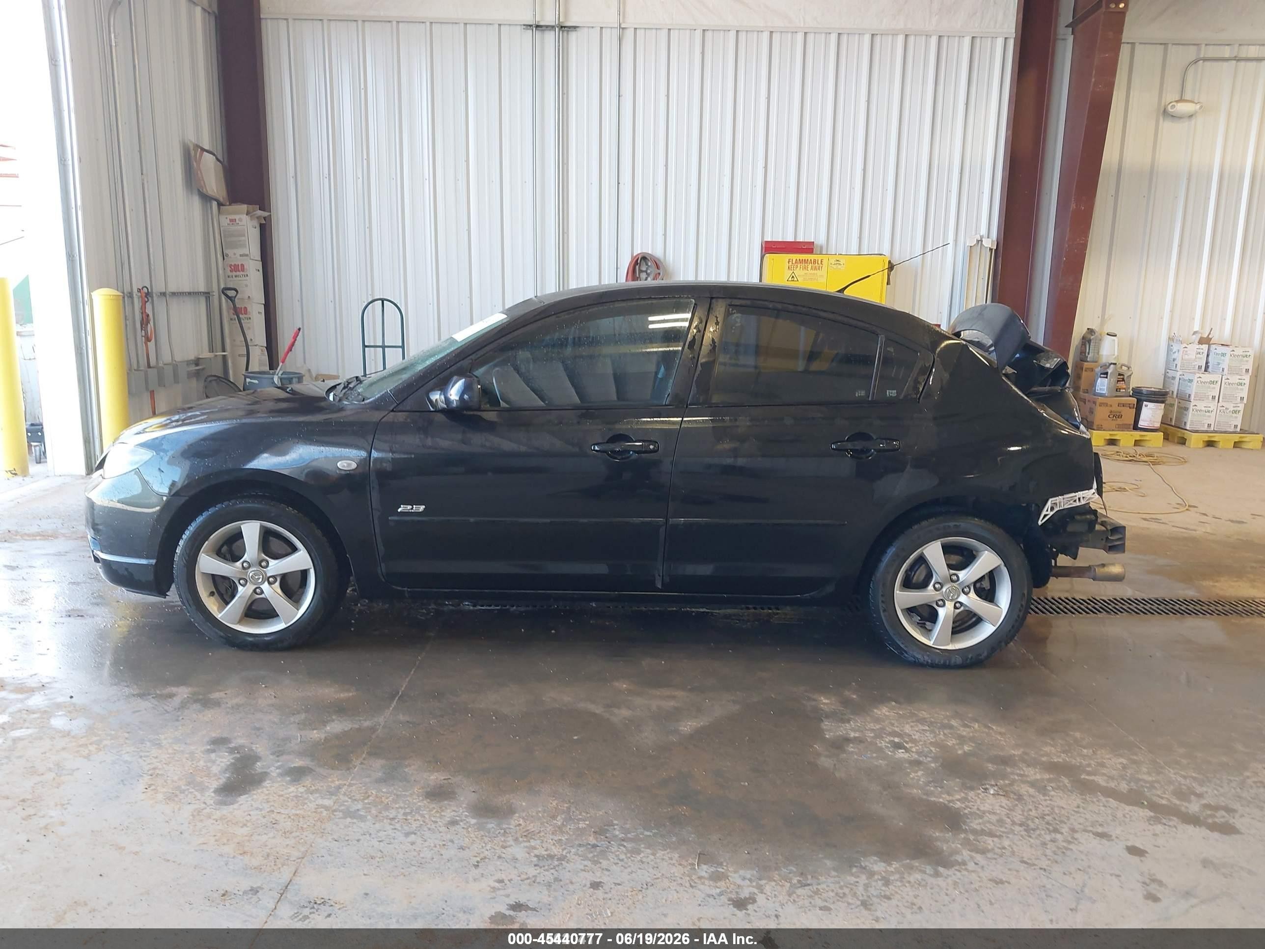 2006 Mazda Mazda3 S Black vin: JM1BK123961459627