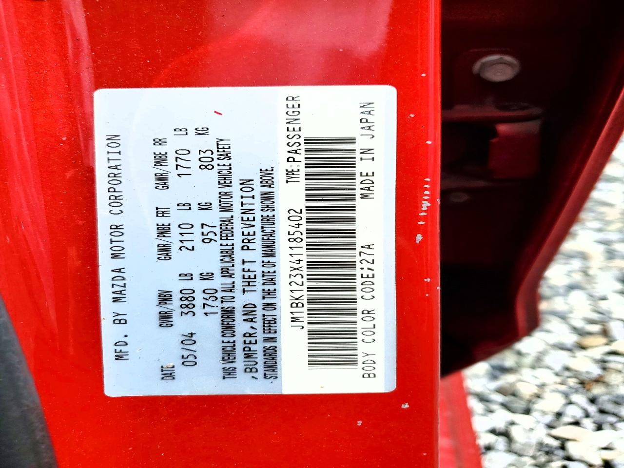 2004 Mazda 3 S Red vin: JM1BK123X41185402