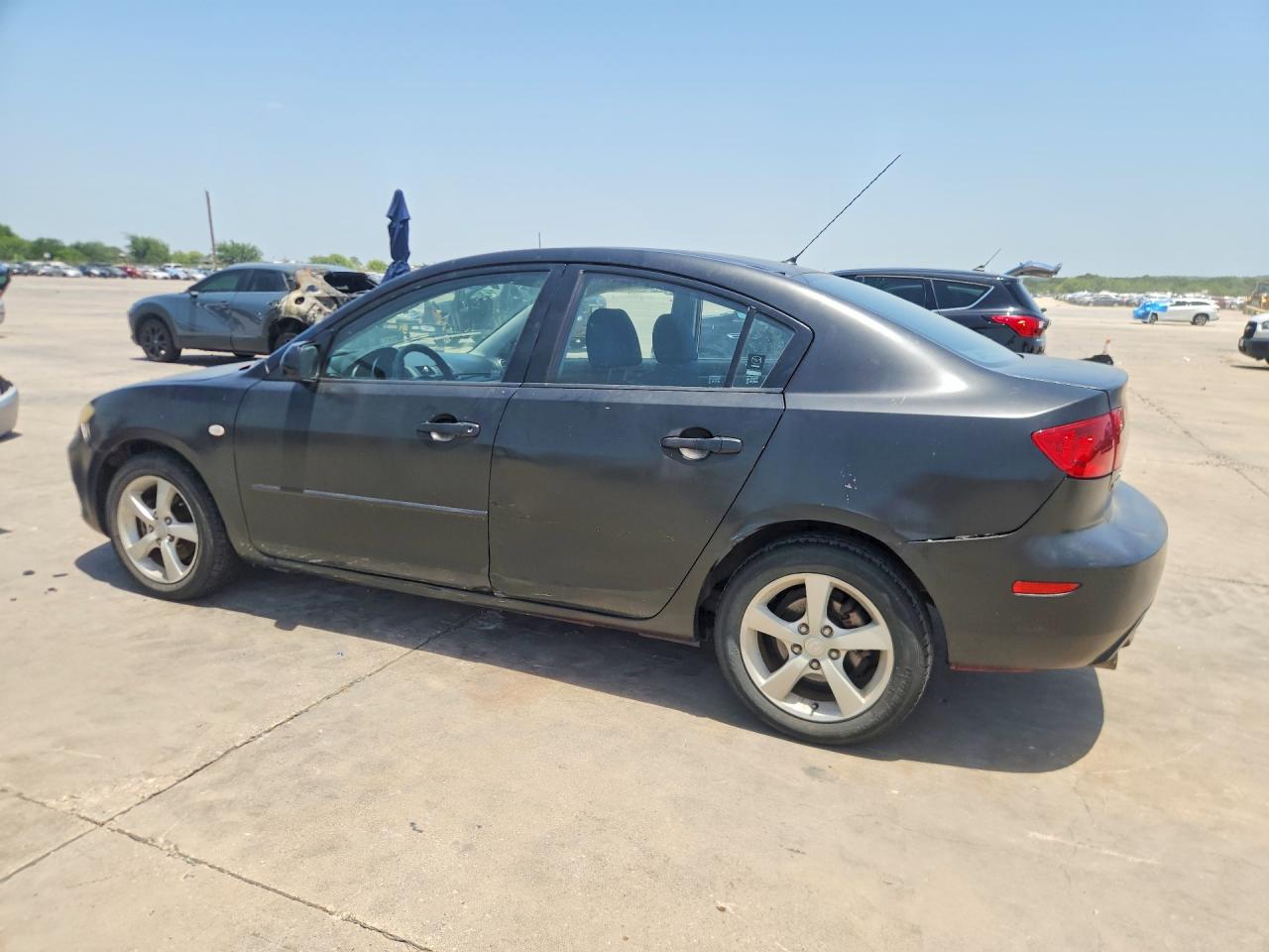 2004 Mazda 3 I Black vin: JM1BK12F041110265