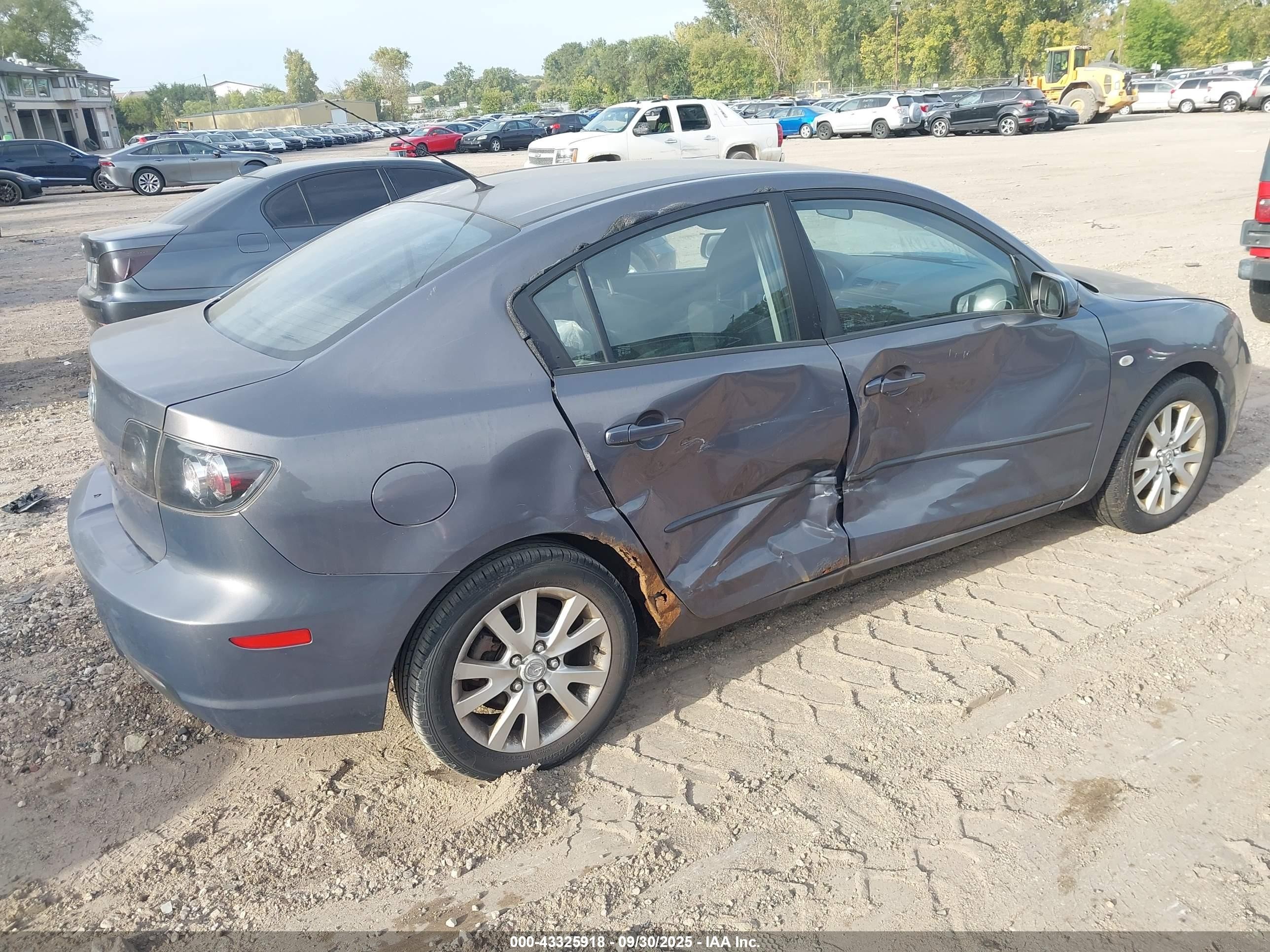 2007 Mazda 3 I Серый vin: JM1BK12F071628879