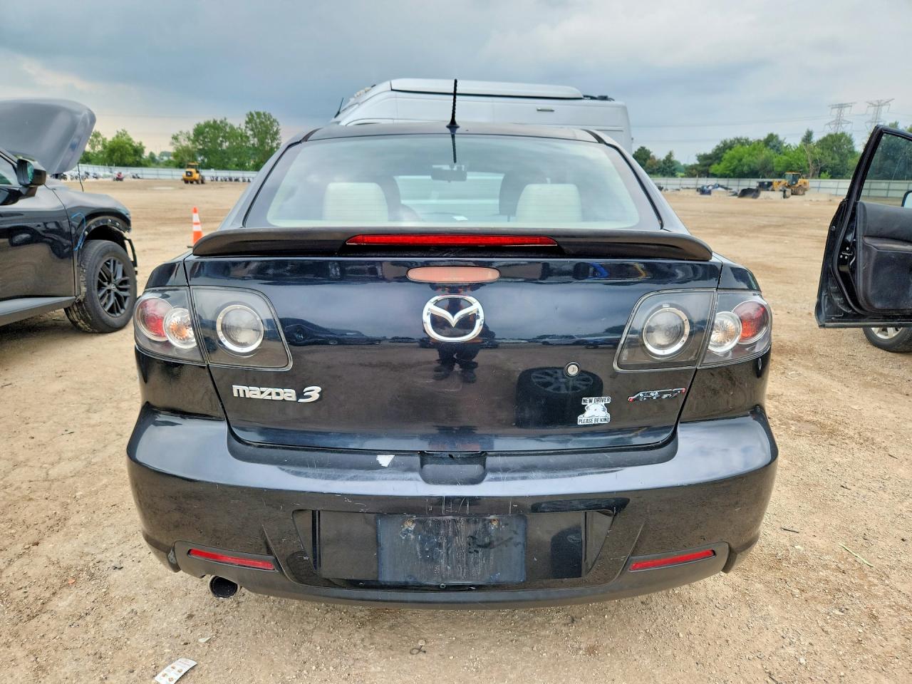 2007 Mazda 3 I Black vin: JM1BK12F071729940