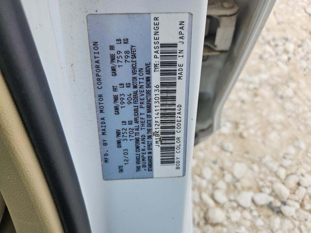 2004 Mazda 3 I White vin: JM1BK12F141130136