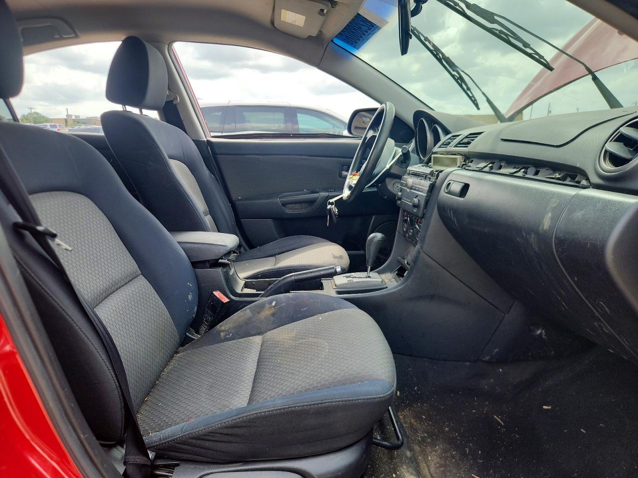 2005 Mazda 3 I Красный vin: JM1BK12F151281317