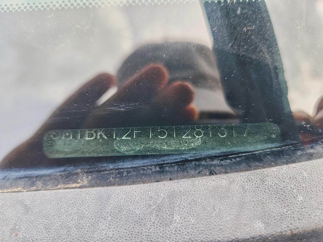 2005 Mazda 3 I Красный vin: JM1BK12F151281317