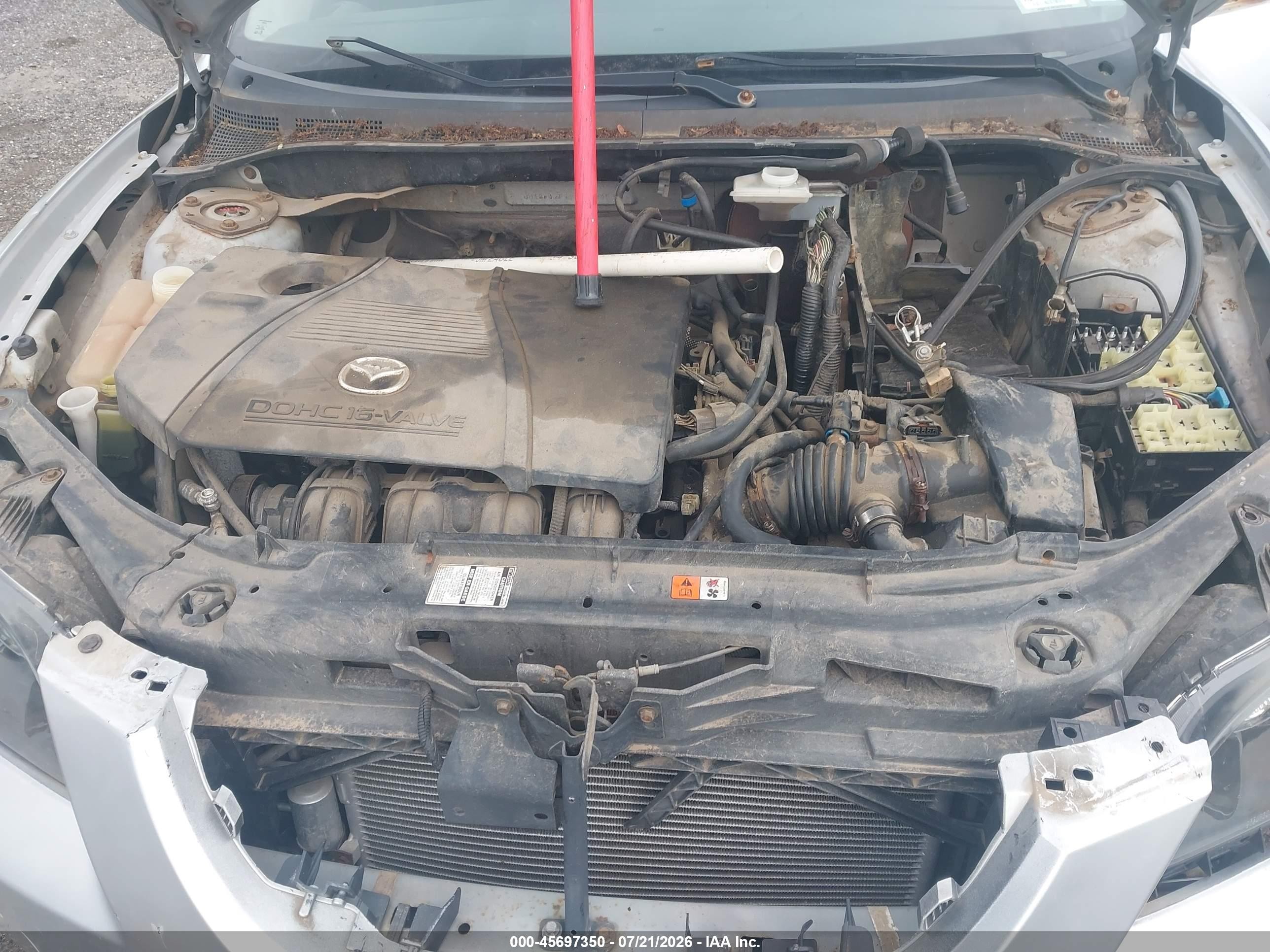 2005 Mazda Mazda3 I Серебряный vin: JM1BK12F151331035