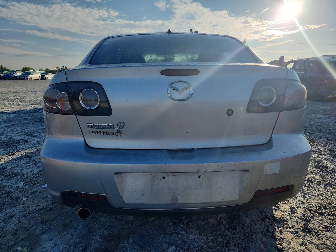 2007 Mazda 3 I Серебряный vin: JM1BK12F171713326
