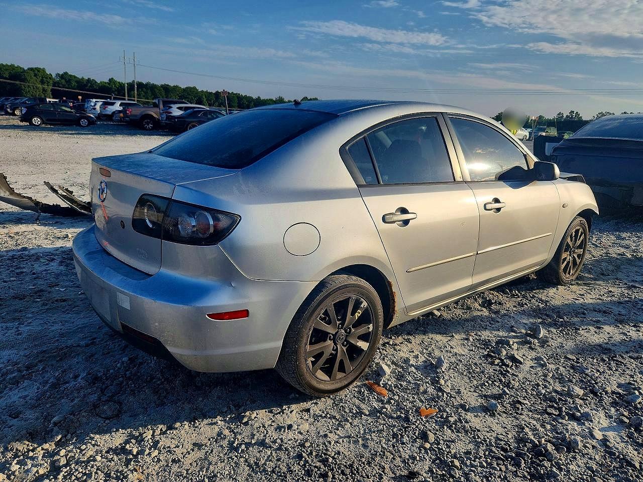 2007 Mazda 3 I Серебряный vin: JM1BK12F171713326