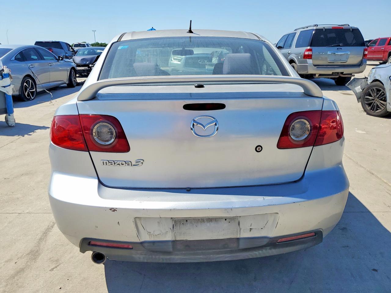 2006 Mazda 3 I Silver vin: JM1BK12F261536266