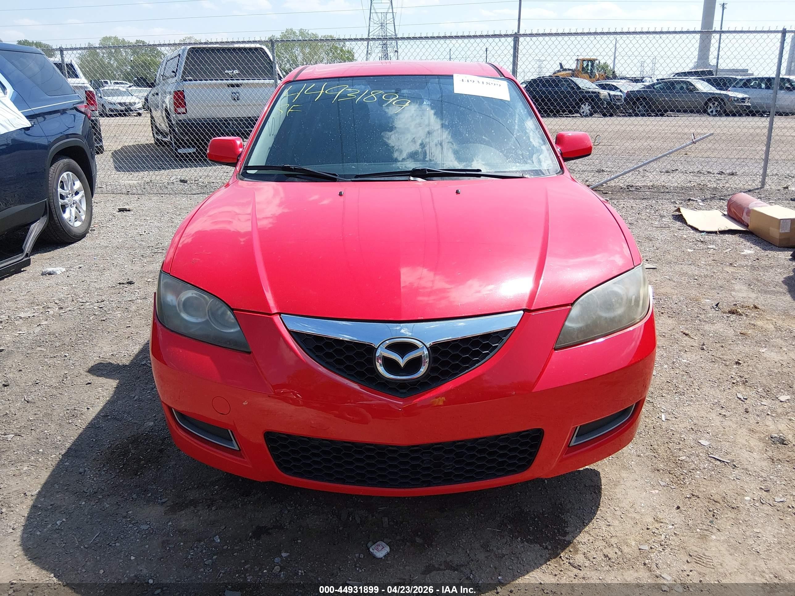 2008 Mazda Mazda3 I Sport Red vin: JM1BK12F281792930