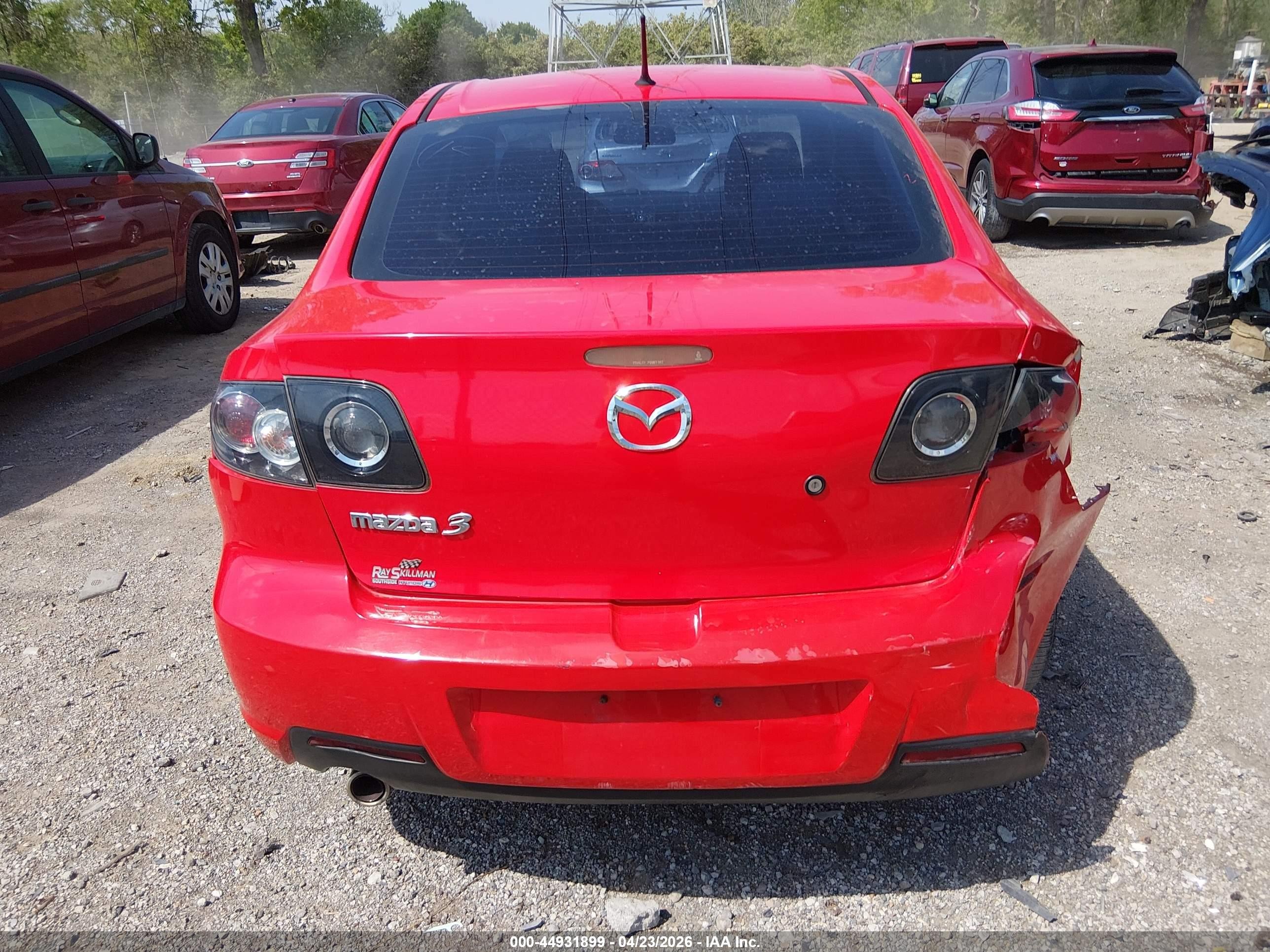 2008 Mazda Mazda3 I Sport Red vin: JM1BK12F281792930