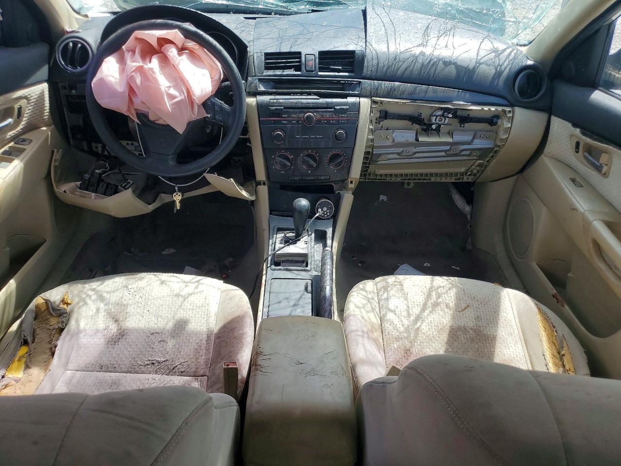 2004 Mazda 3 I Желто-коричневый vin: JM1BK12F341154695