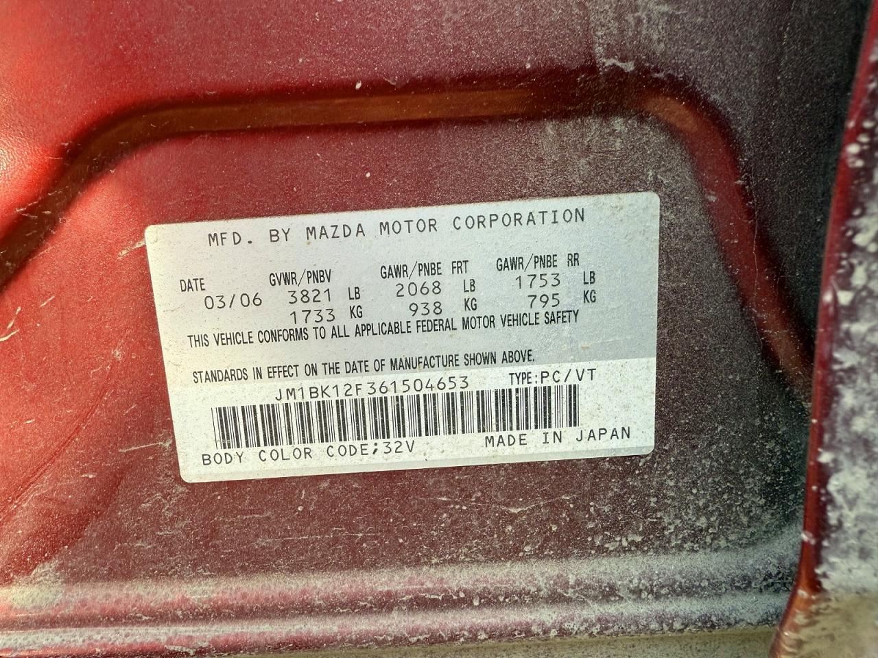 2006 Mazda 3 I Red vin: JM1BK12F361504653