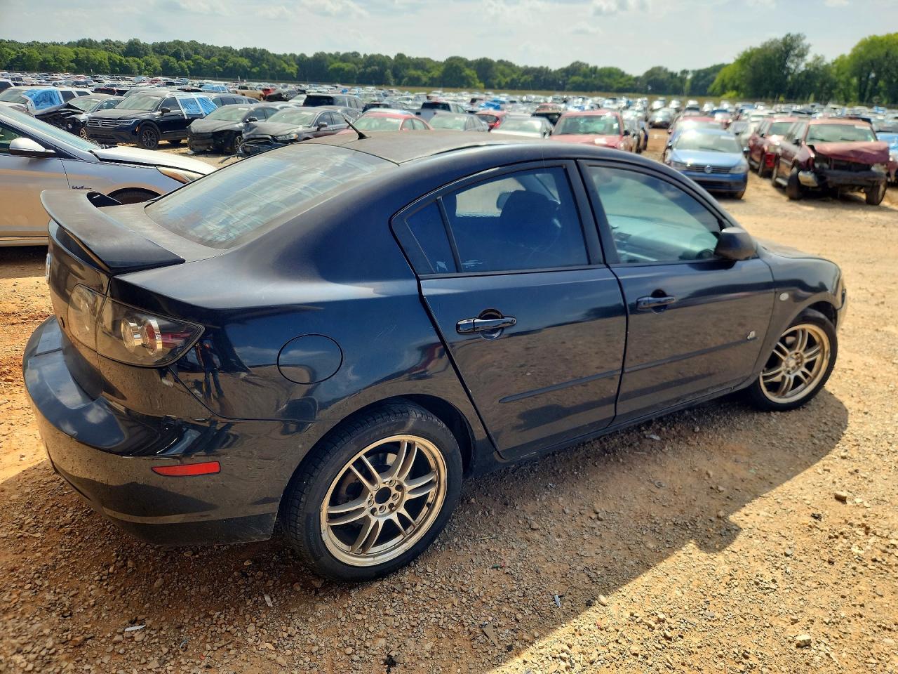 2007 Mazda 3 I Black vin: JM1BK12F371692186