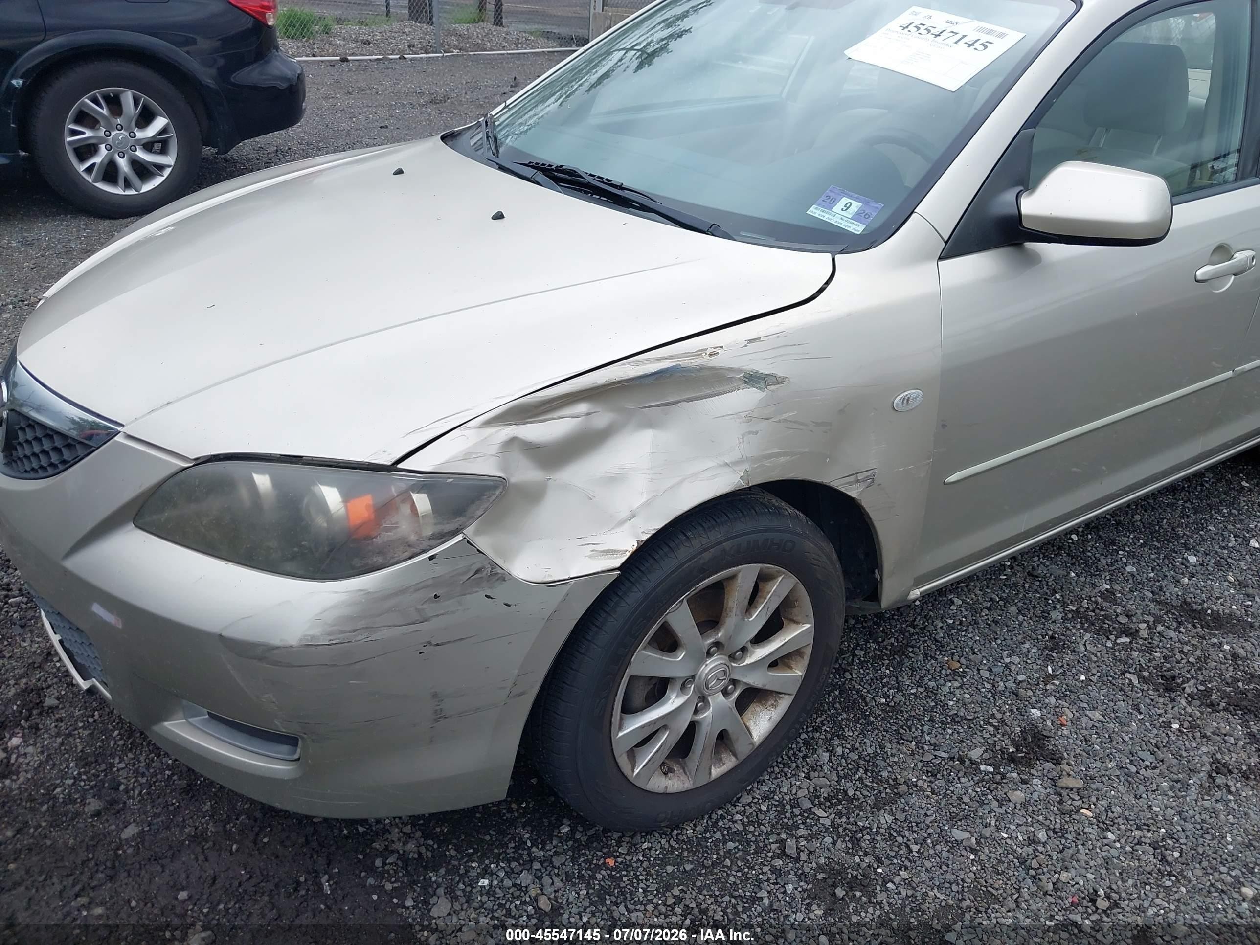 2008 Mazda Mazda3 I Золотой vin: JM1BK12F381823280