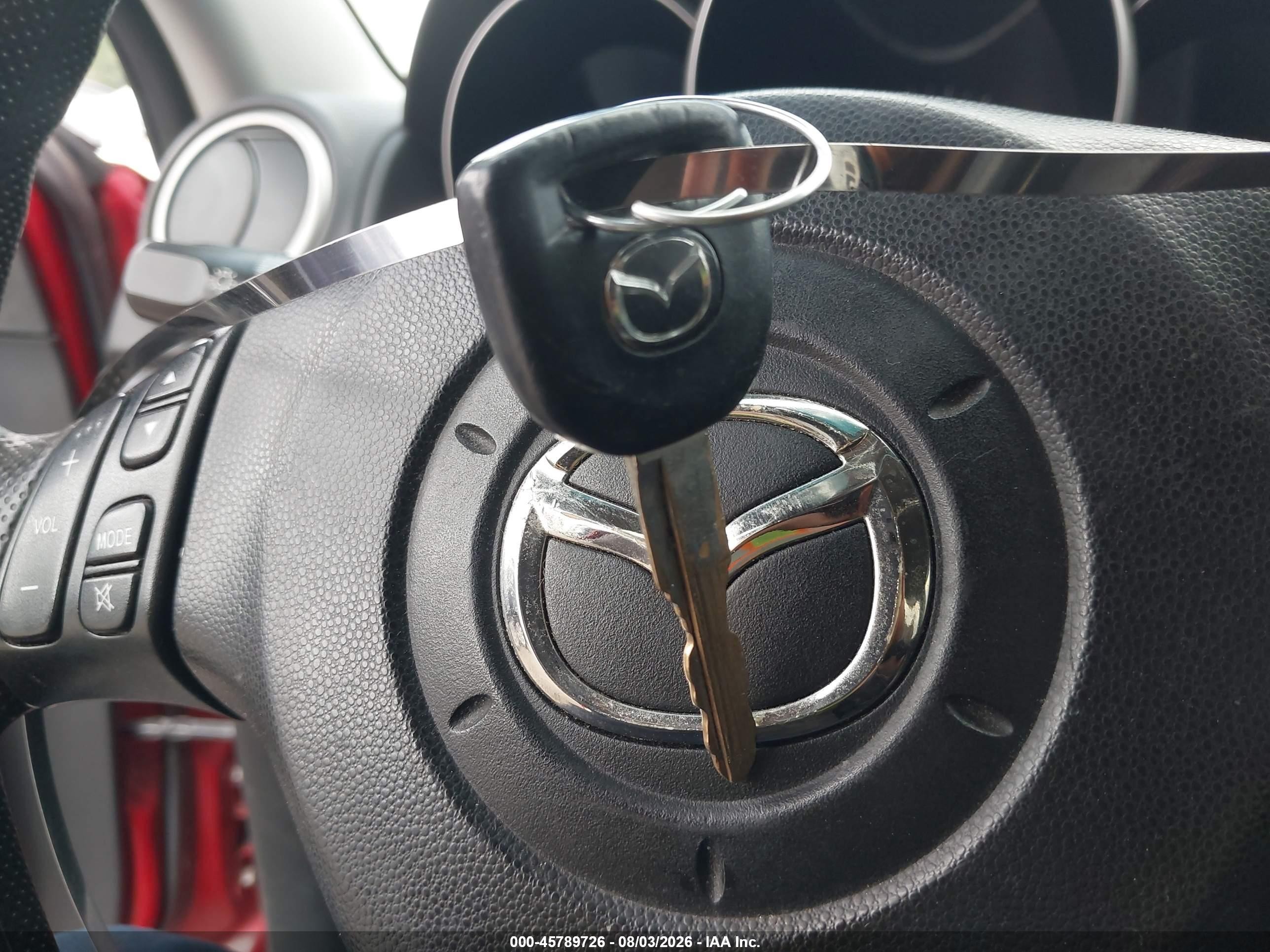 2006 Mazda Mazda3 I Maroon vin: JM1BK12F461416825