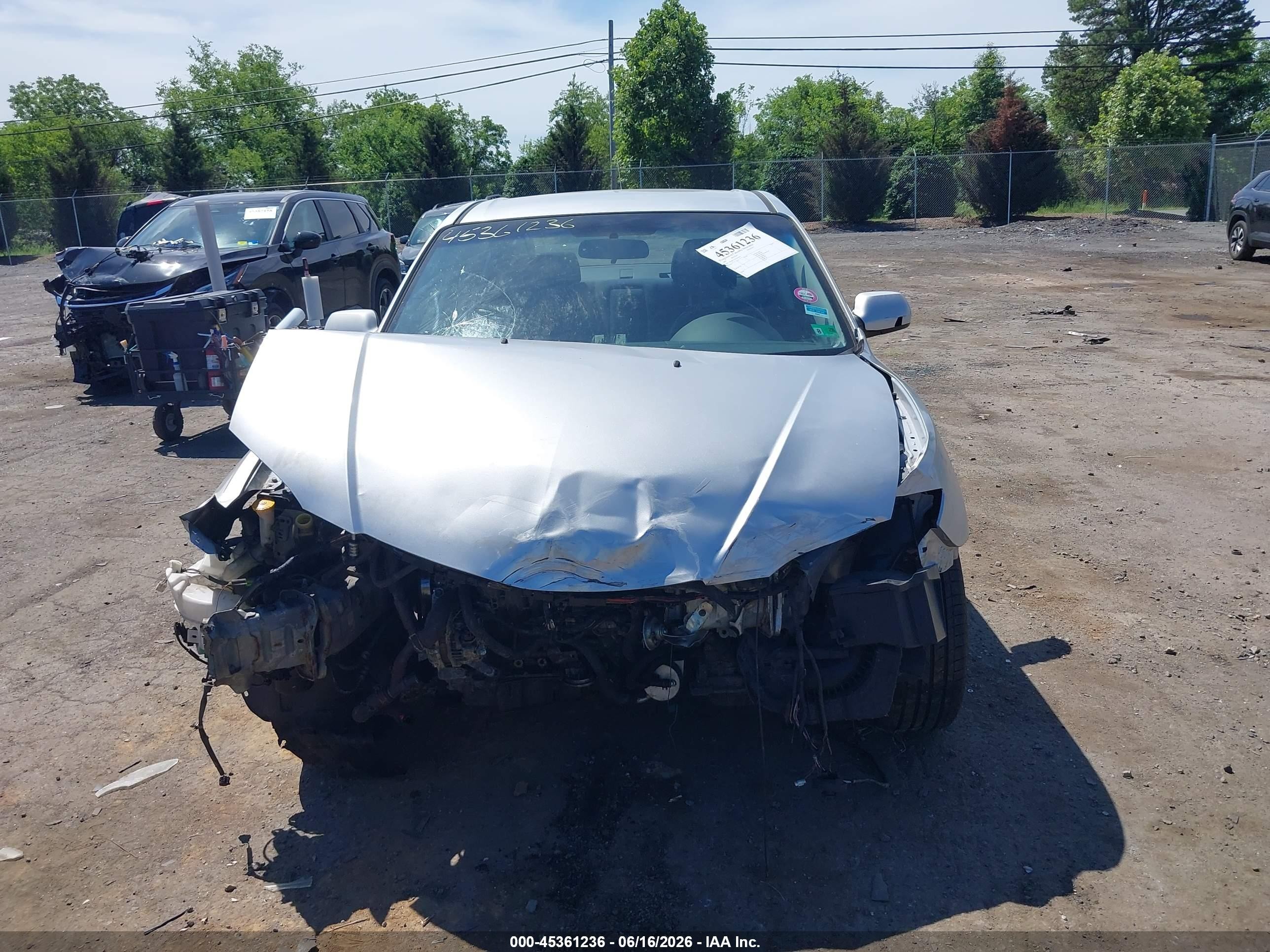2007 Mazda Mazda3 I Silver vin: JM1BK12F471673470