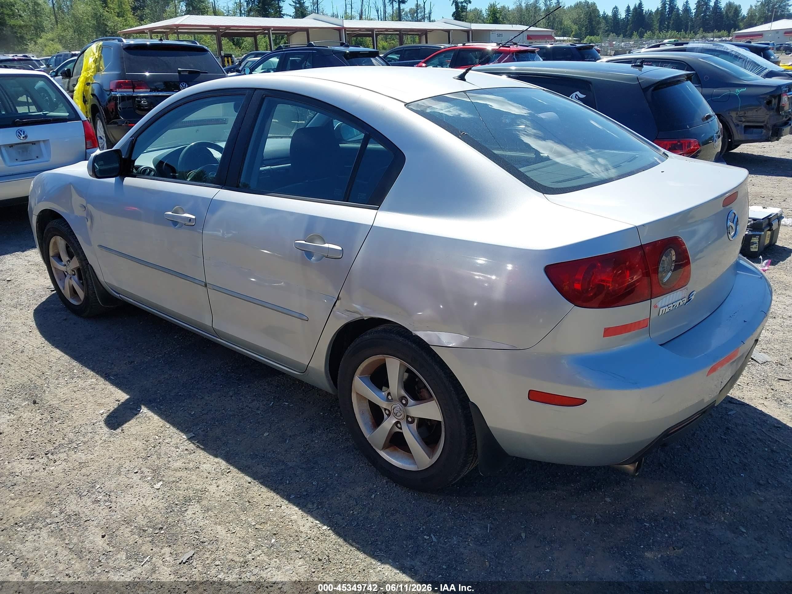 2004 Mazda Mazda3 I Серебряный vin: JM1BK12F541201712