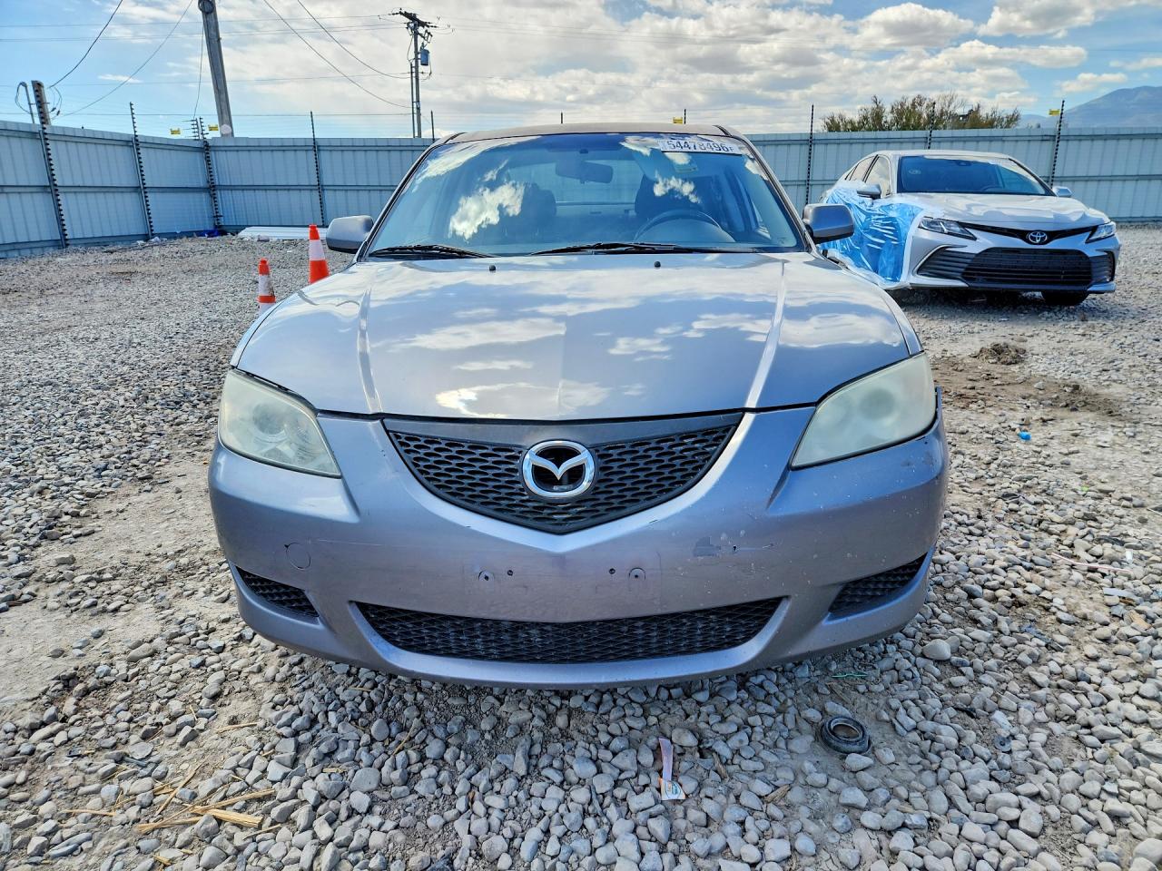 2006 Mazda 3 I Серый vin: JM1BK12F561442687