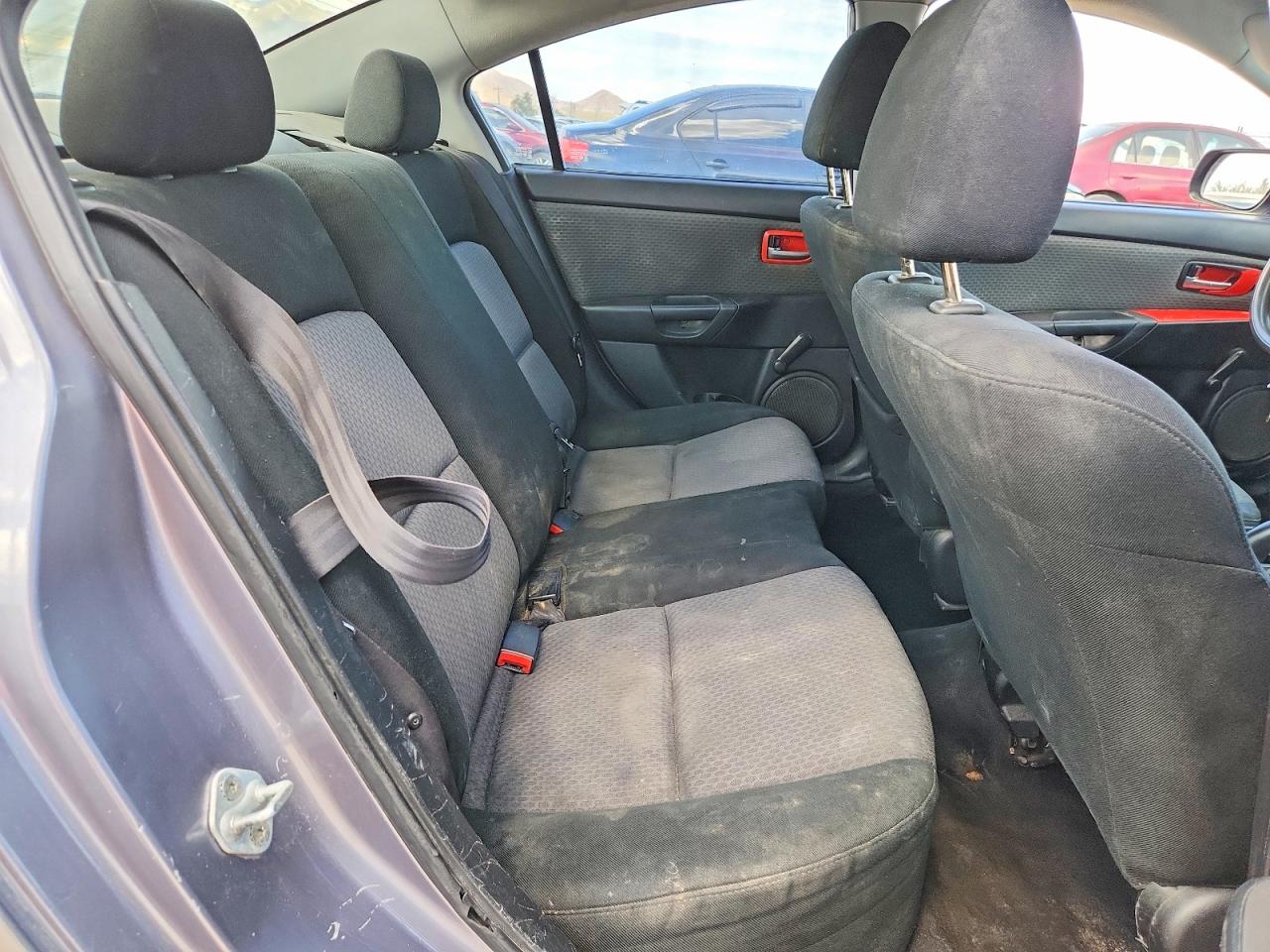 2006 Mazda 3 I Серый vin: JM1BK12F561442687
