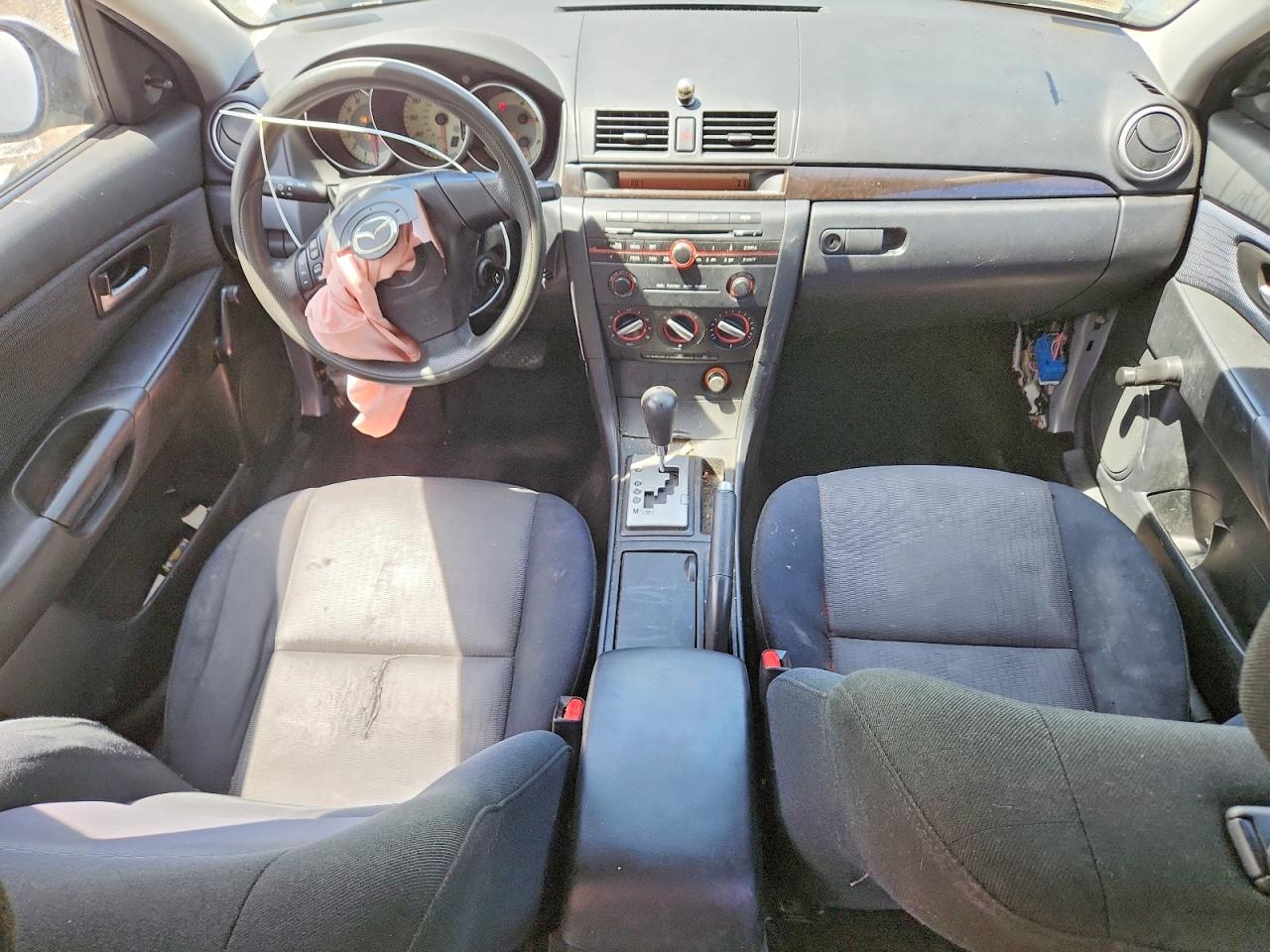 2007 Mazda Mazda3 Серебряный vin: JM1BK12F571639053
