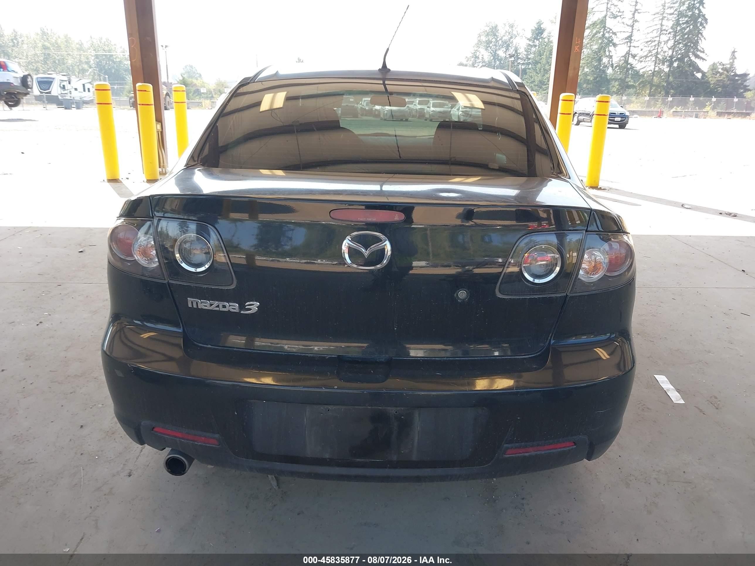 2008 Mazda Mazda3 I Sport Black vin: JM1BK12F581100577