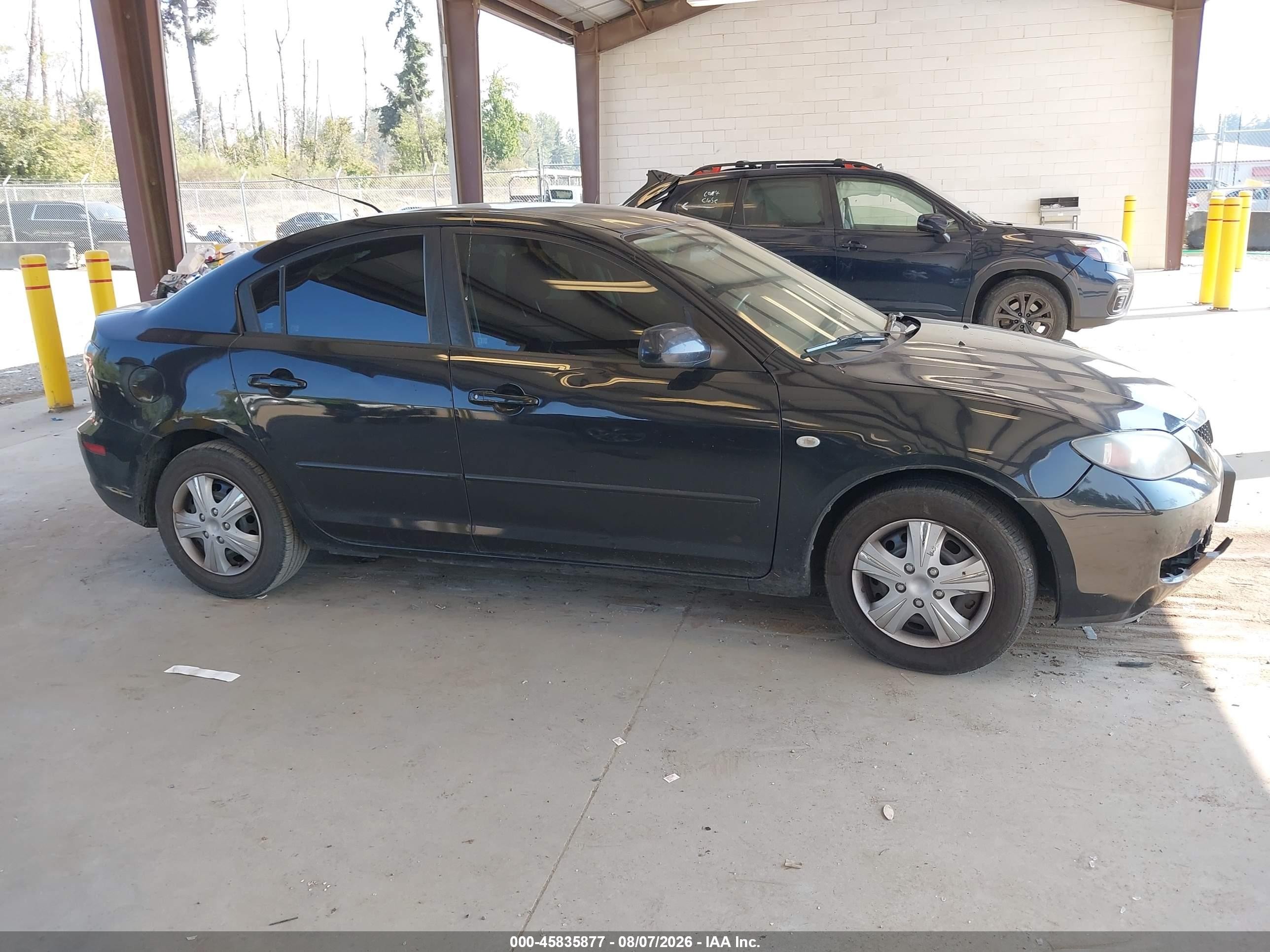 2008 Mazda Mazda3 I Sport Black vin: JM1BK12F581100577