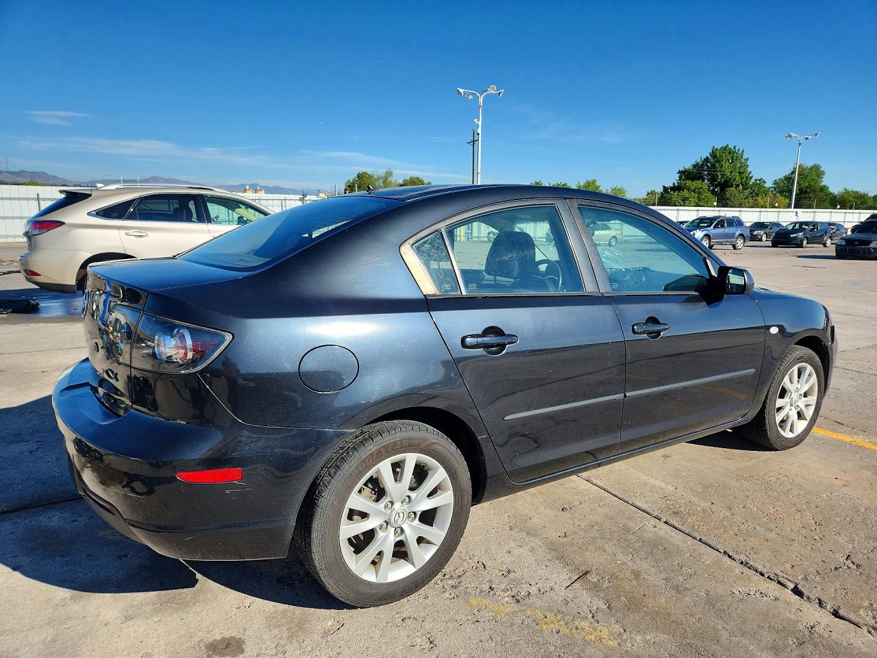 2007 Mazda 3 I Black vin: JM1BK12F671627705